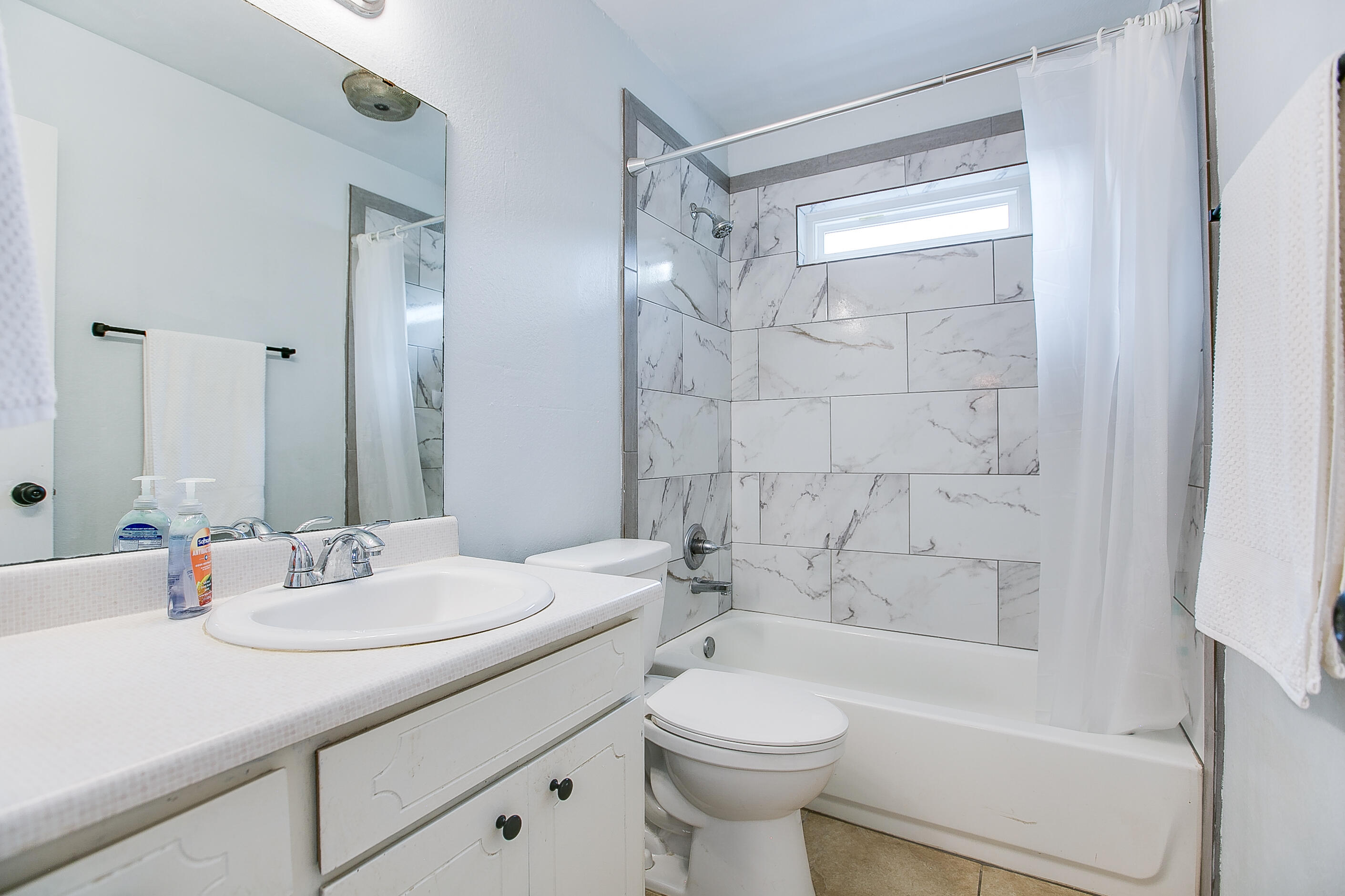 3390 Ridgemar Drive Property Photo 16
