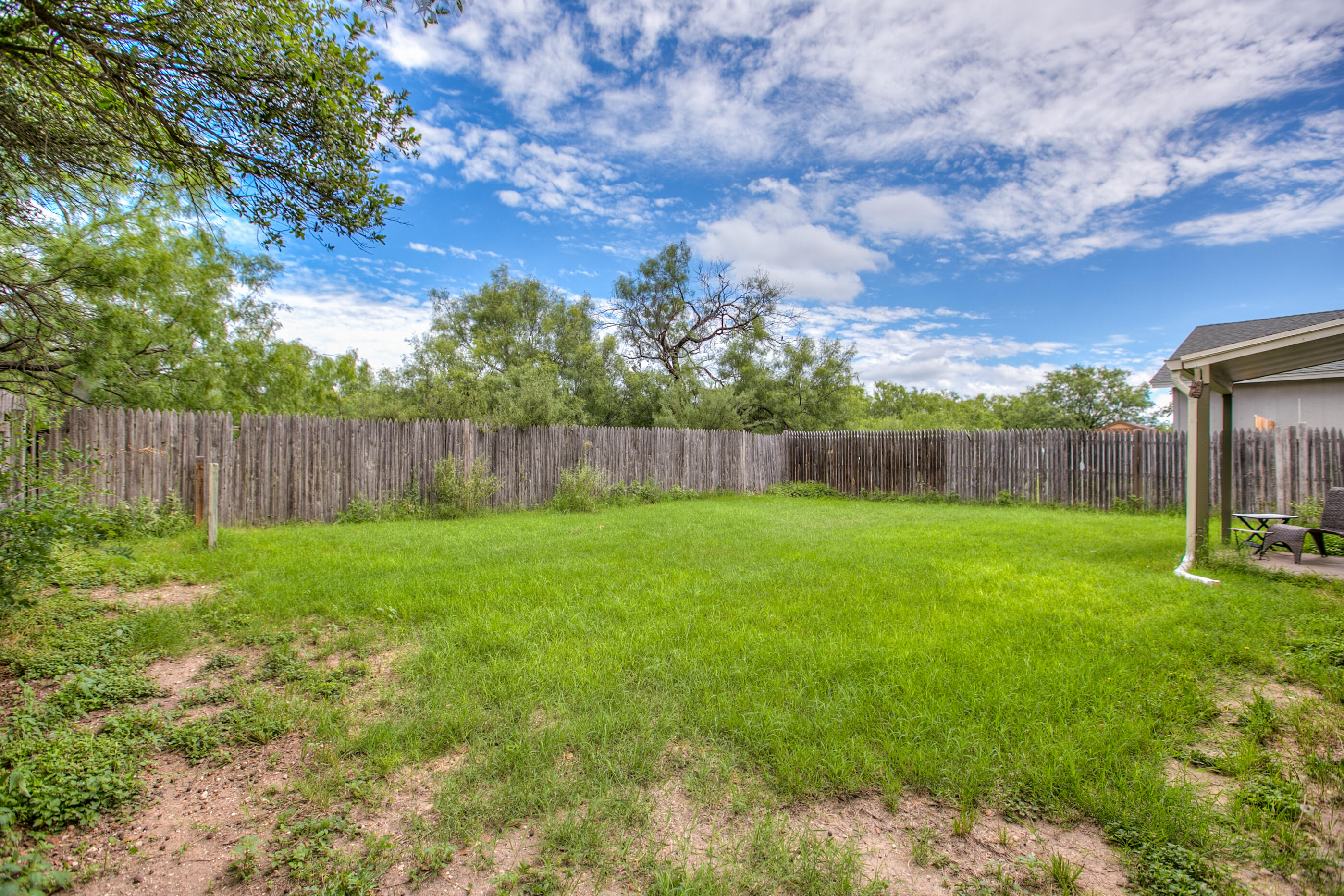 3390 Ridgemar Drive Property Photo 20