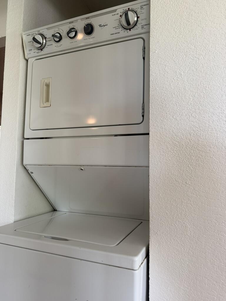 1801 W Avenue I Property Photo 14