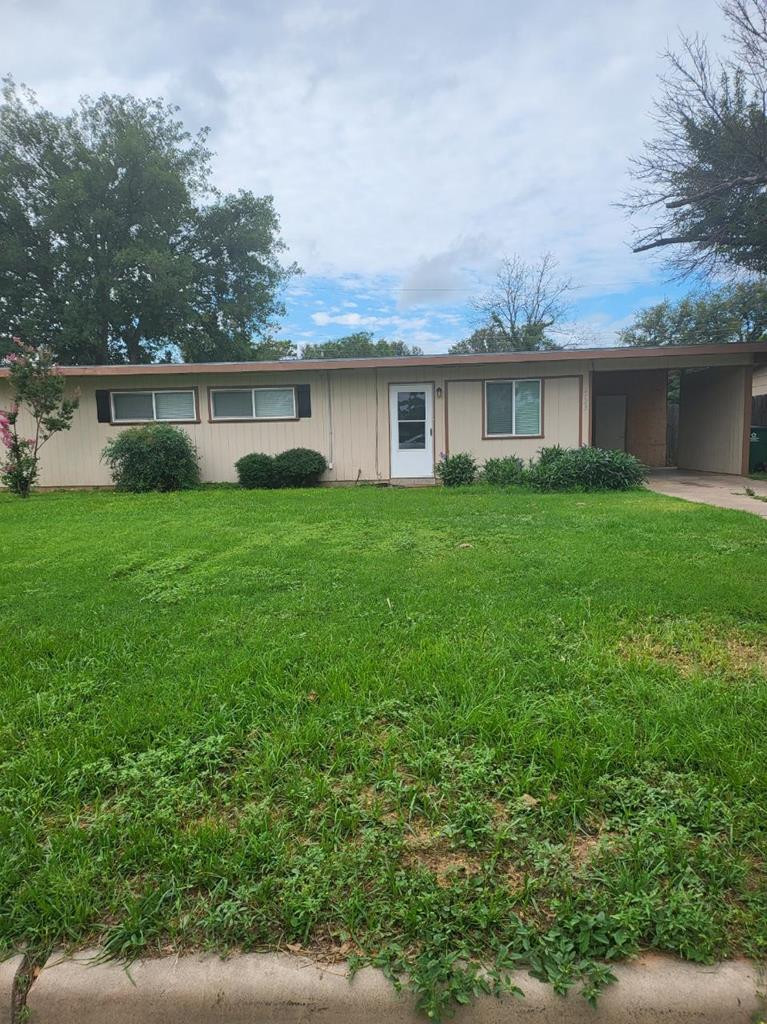 2723 Notre Dame Avenue Property Photo 1