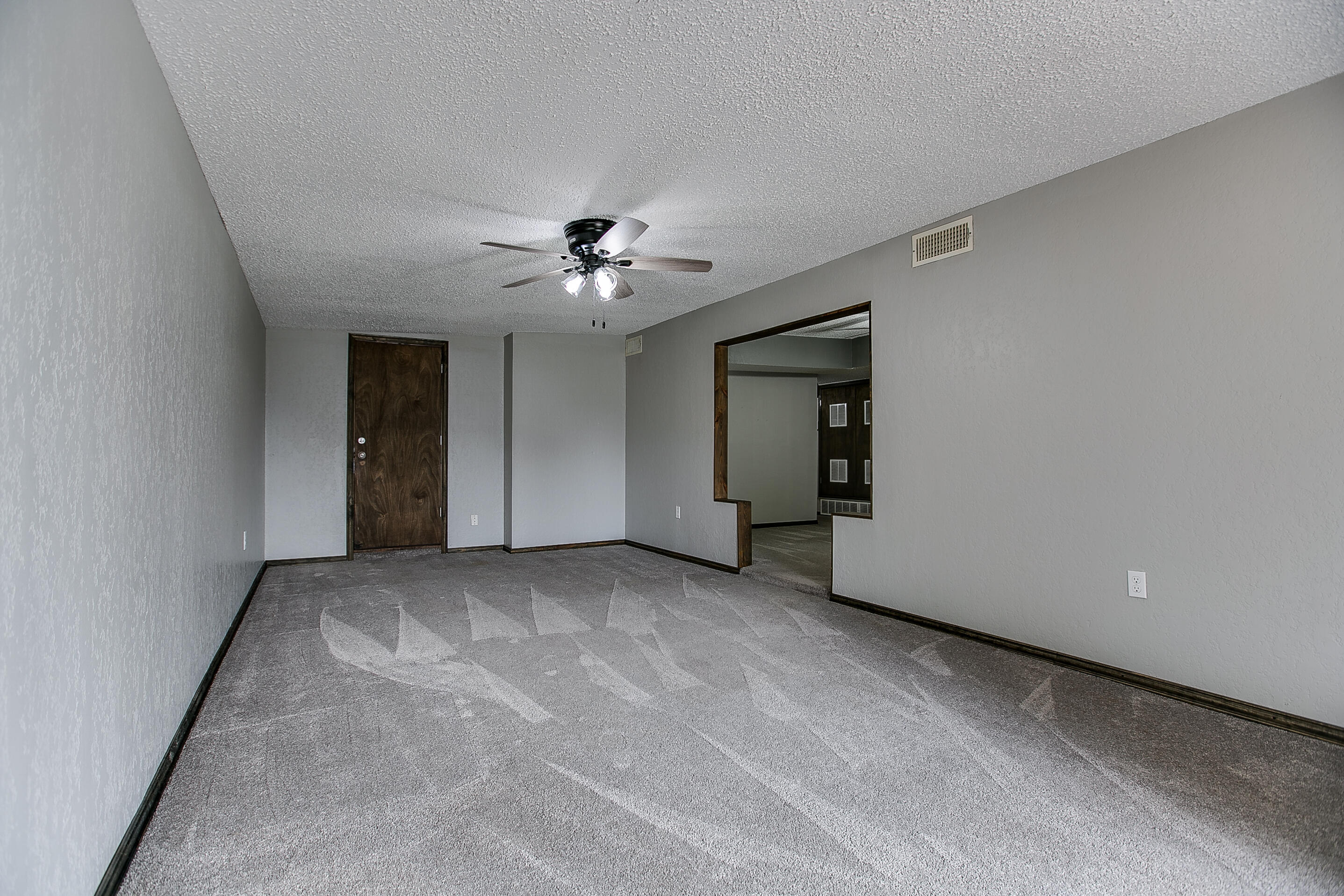 2116 Chapman Street Property Photo 3