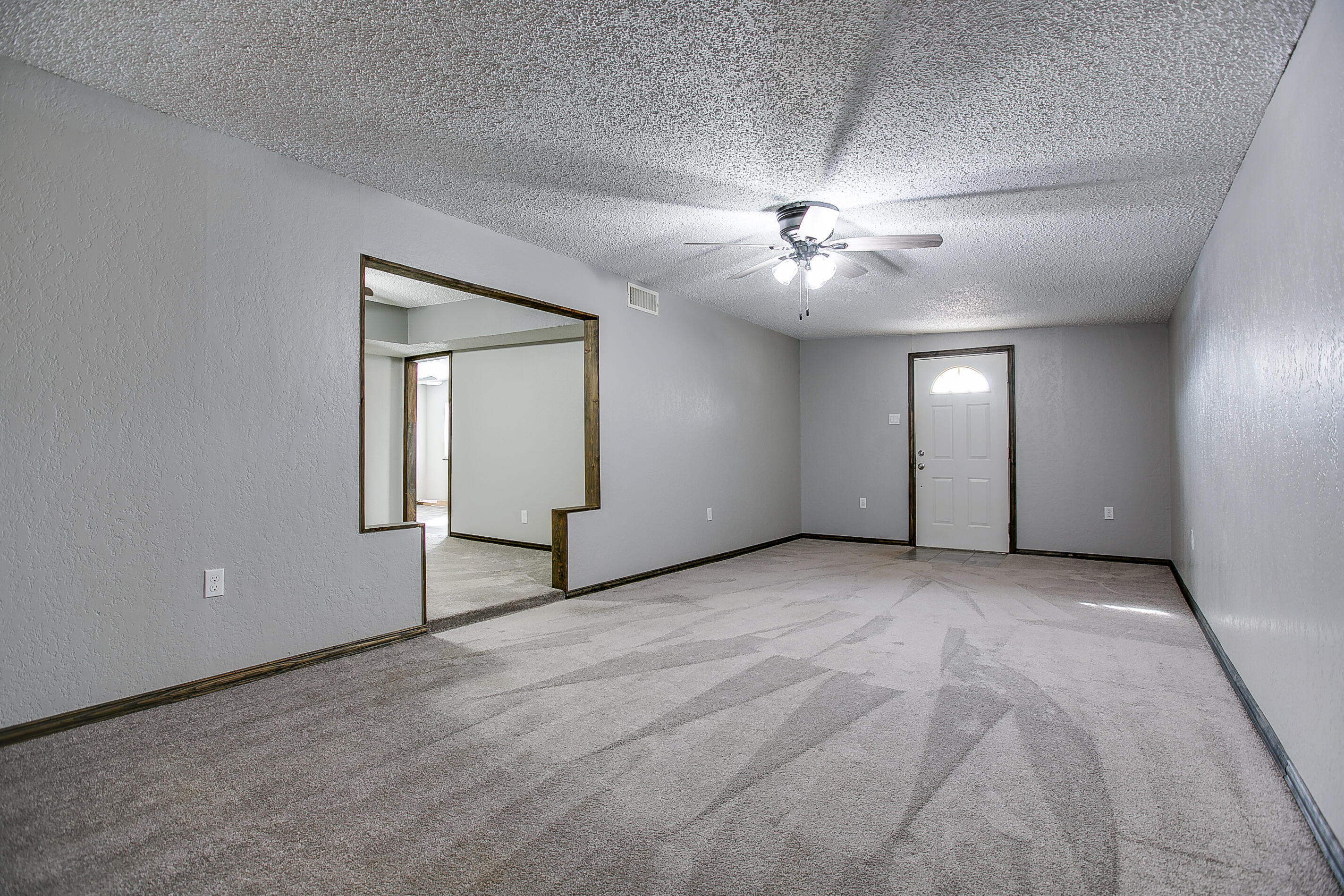 2116 Chapman Street Property Photo 4