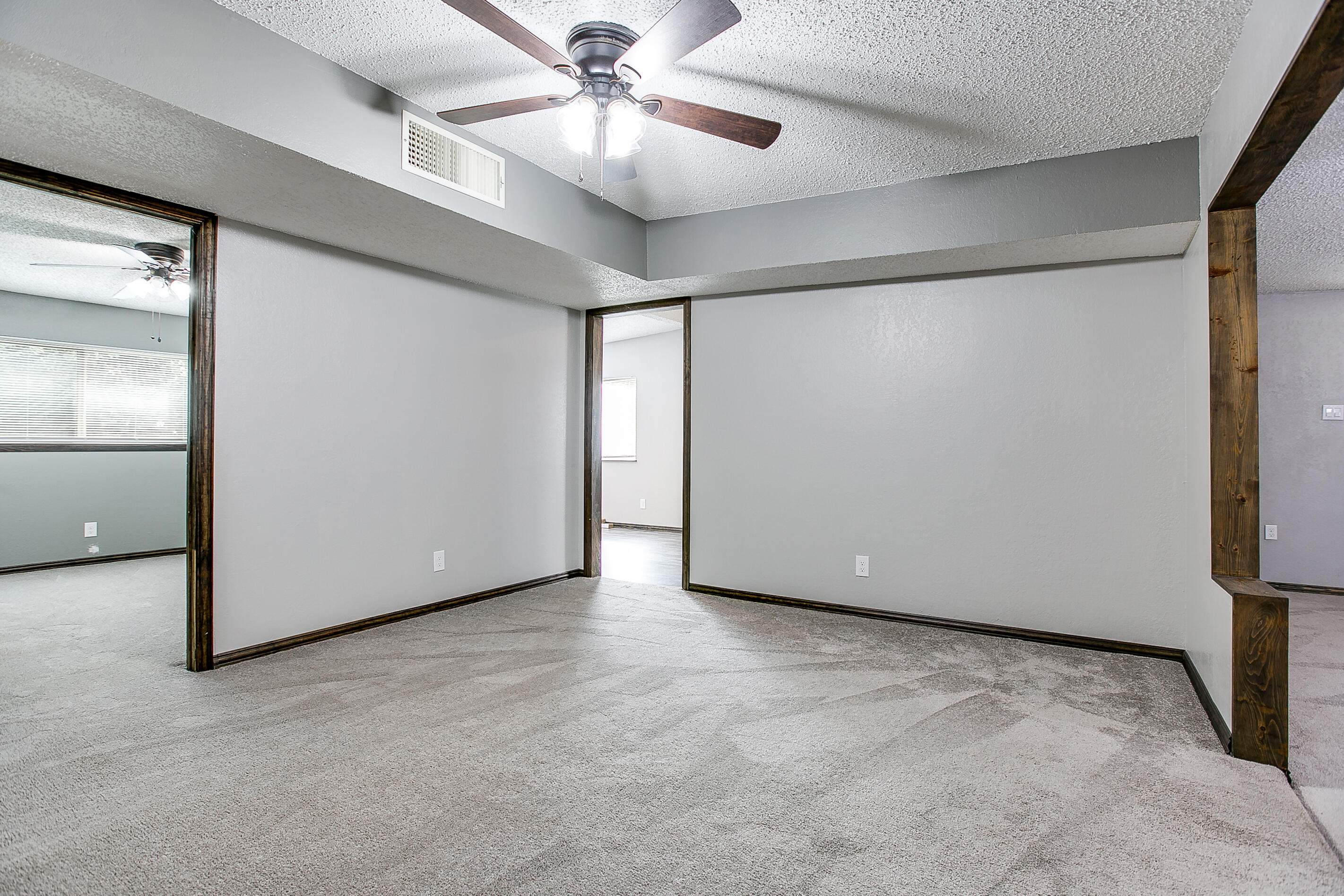 2116 Chapman Street Property Photo 5