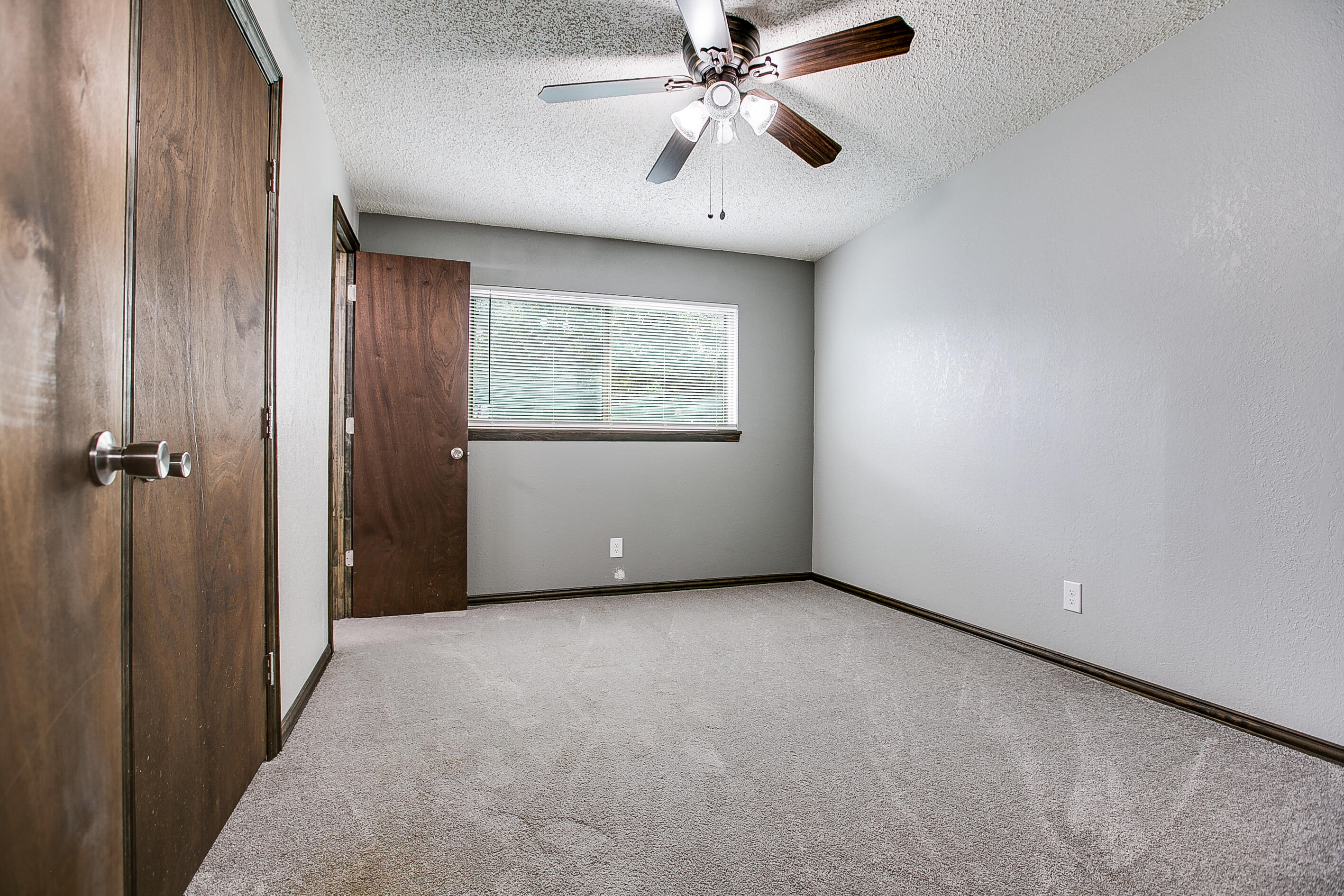 2116 Chapman Street Property Photo 13