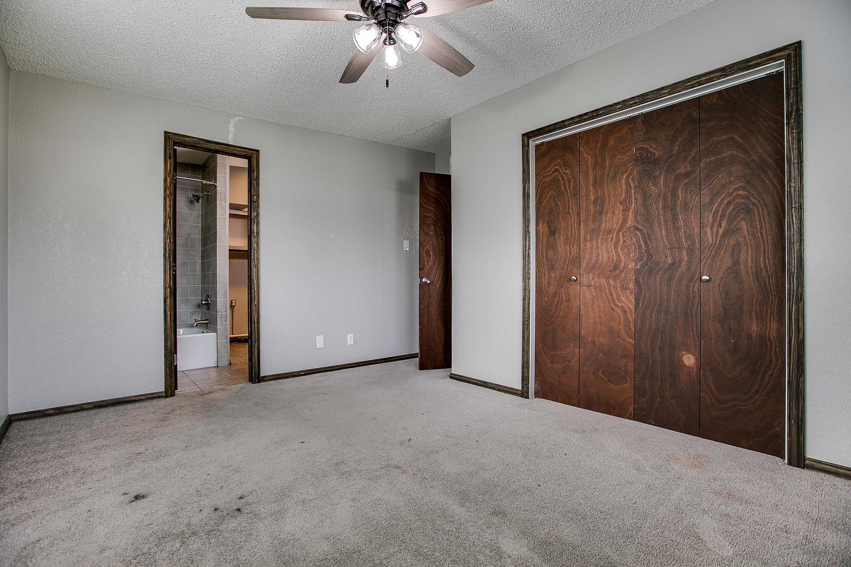 2116 Chapman Street Property Photo 23