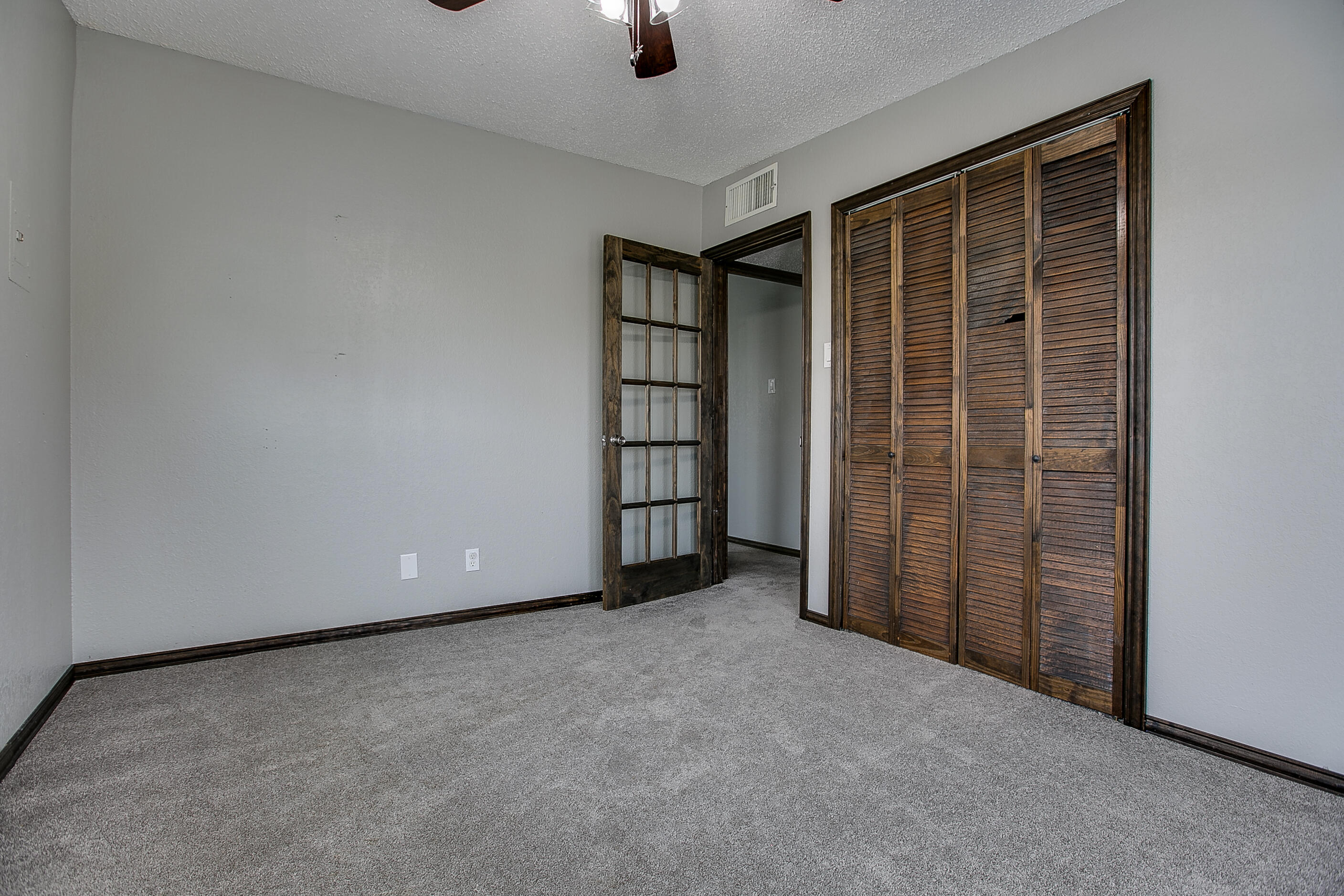 2116 Chapman Street Property Photo 25