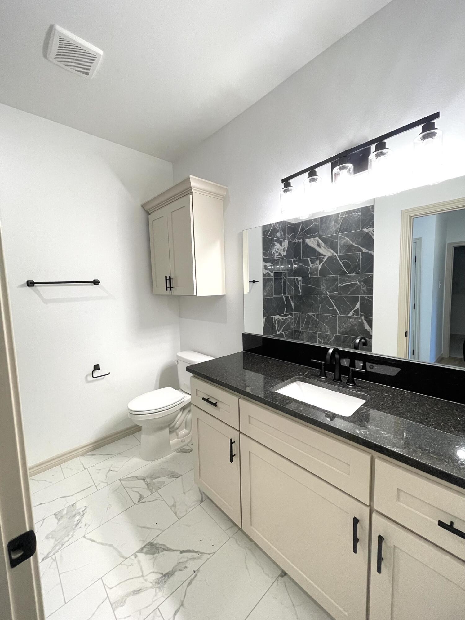 13 E 28th Street Property Photo 13
