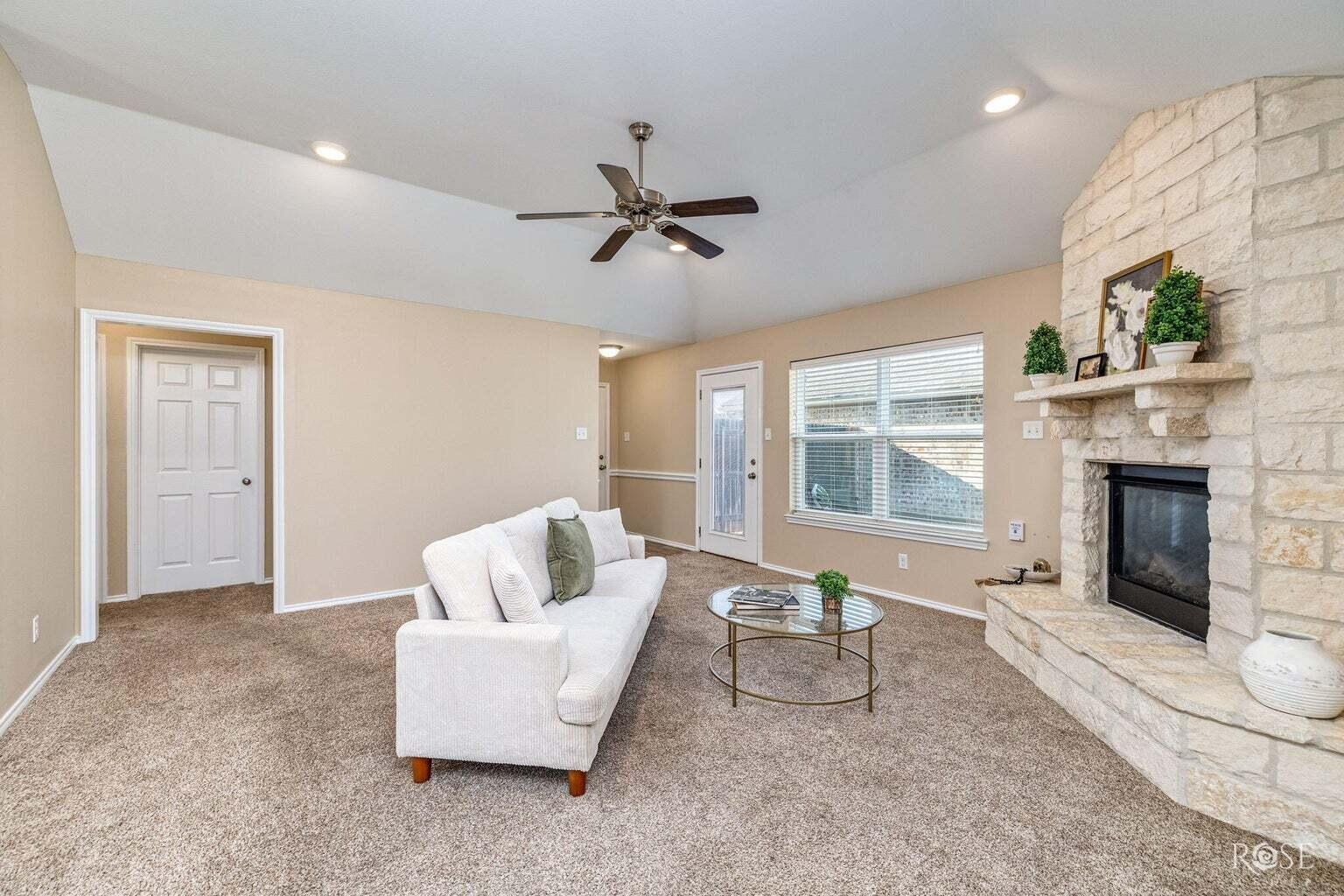 4334 Rimrock Circle Property Photo 5