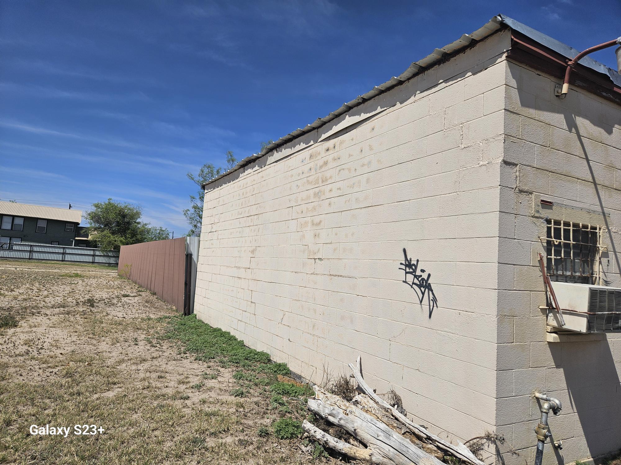 715 S Irving Street Property Photo 2