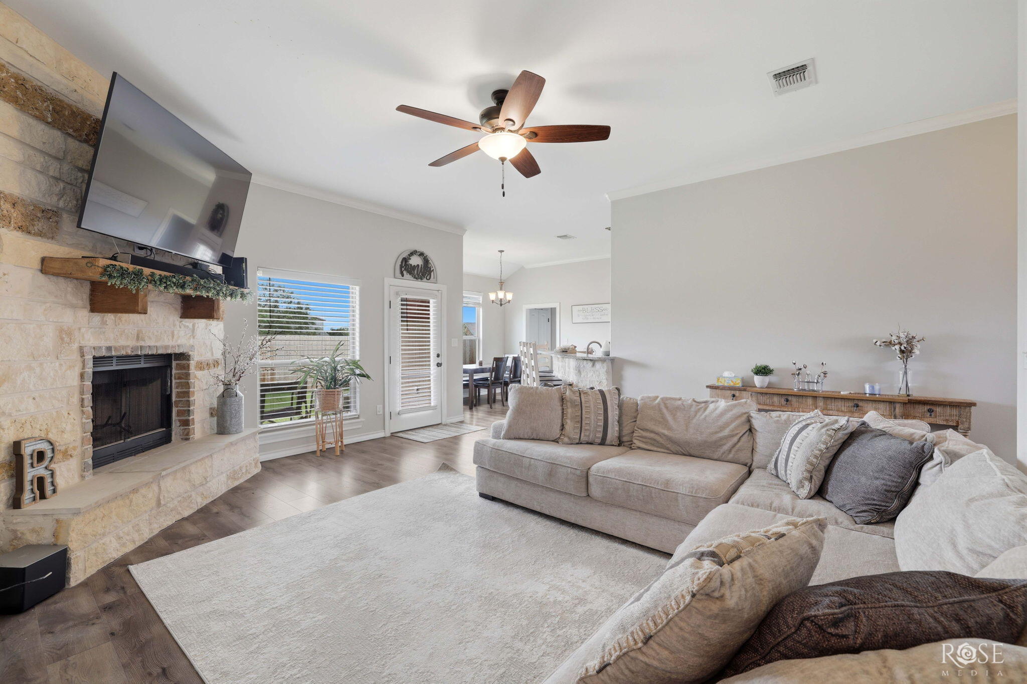 8306 Panther Path Property Photo 4