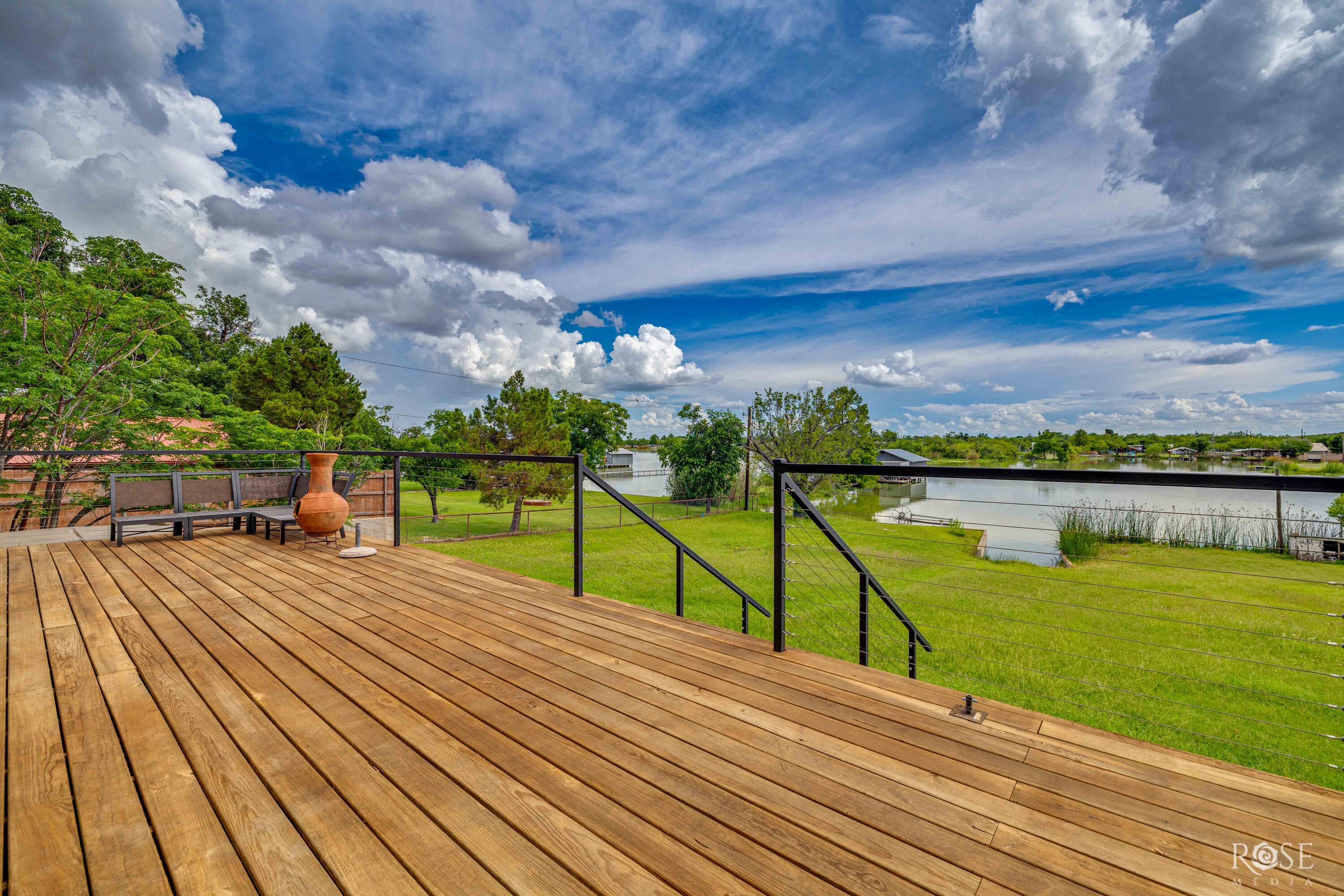 2029 American Legion Road Property Photo 28