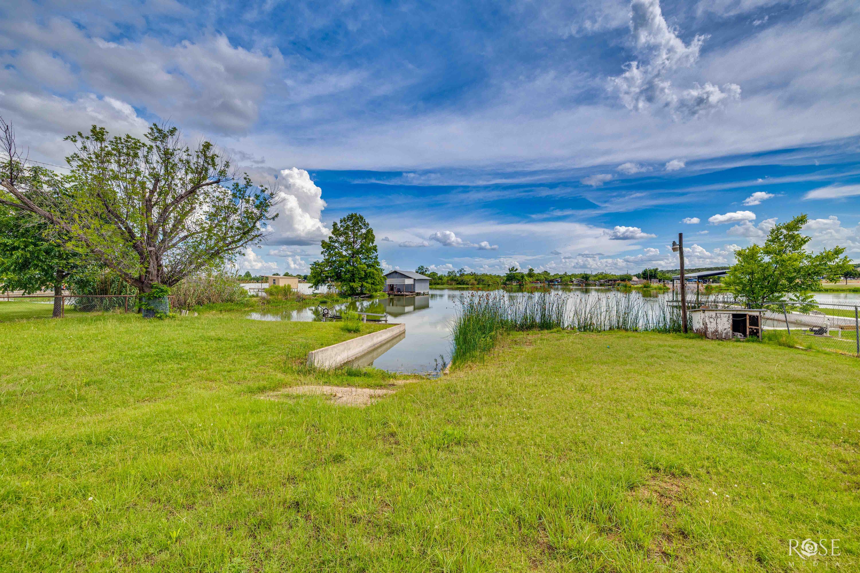 2029 American Legion Road Property Photo 33