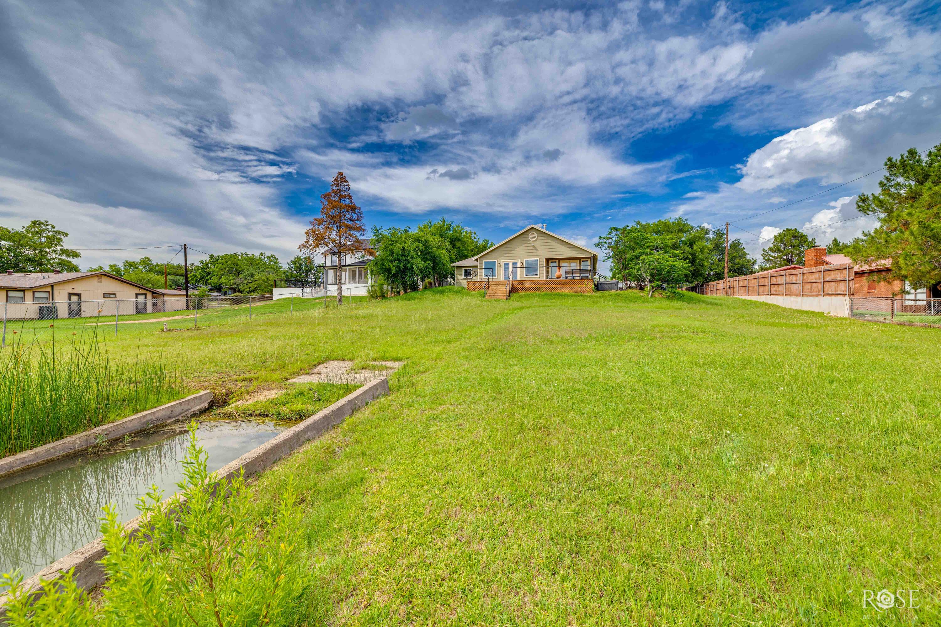 2029 American Legion Road Property Photo 37