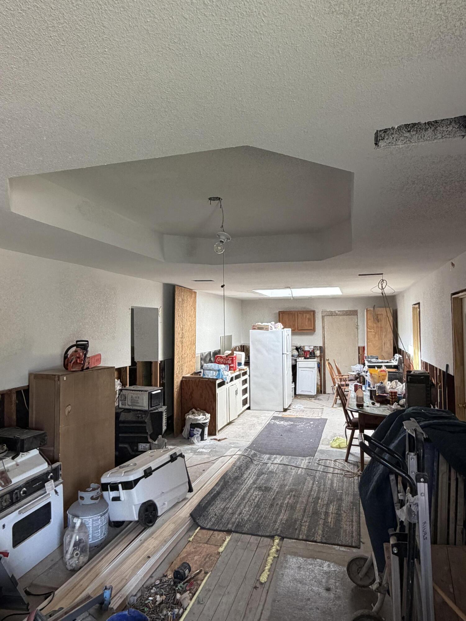 56 E 37th Street Property Photo 3