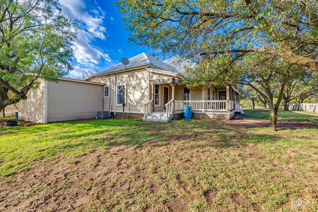 201 Ratliff Road Property Photo 4