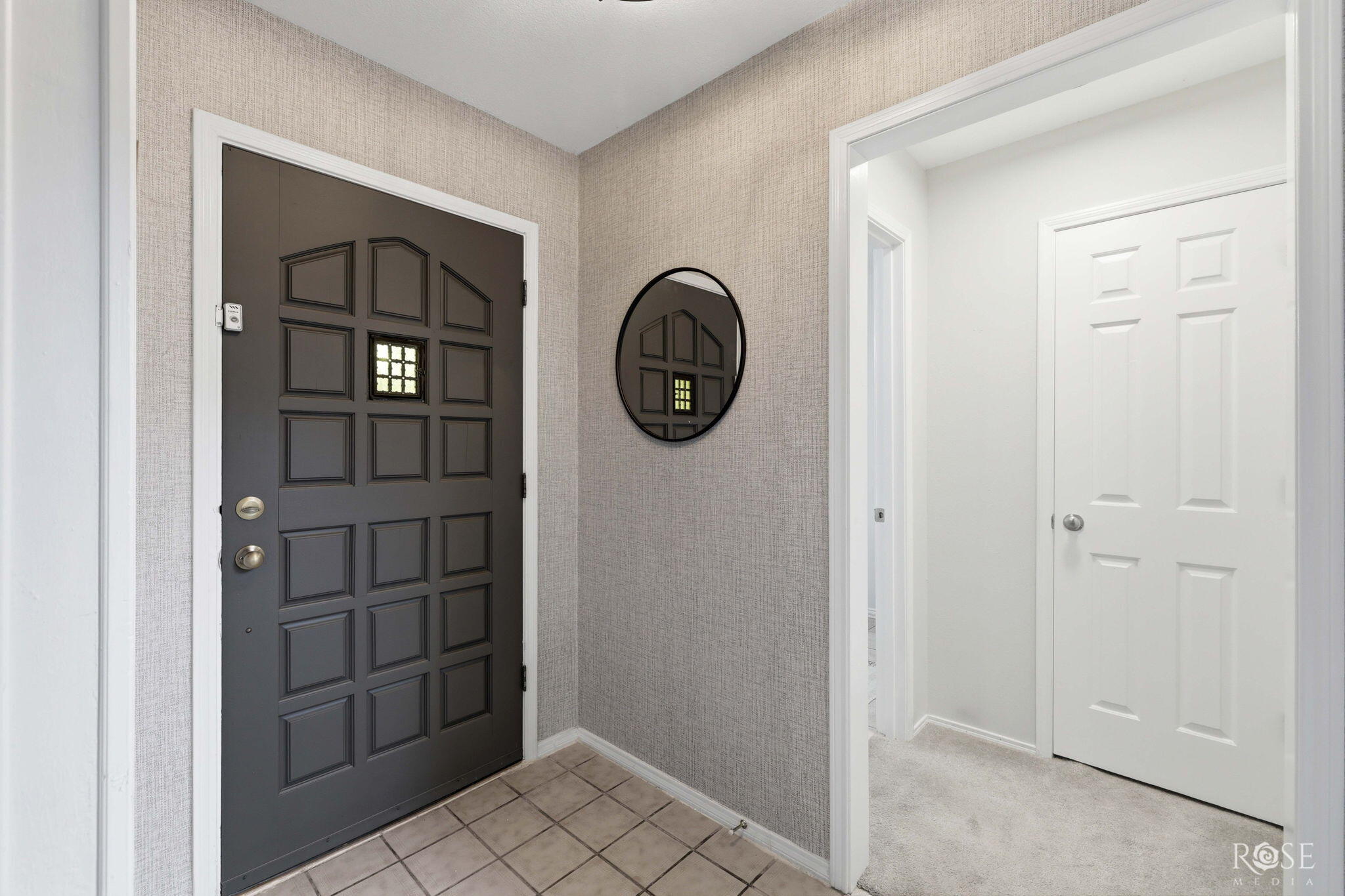 3717 High Meadow Drive Property Photo 5