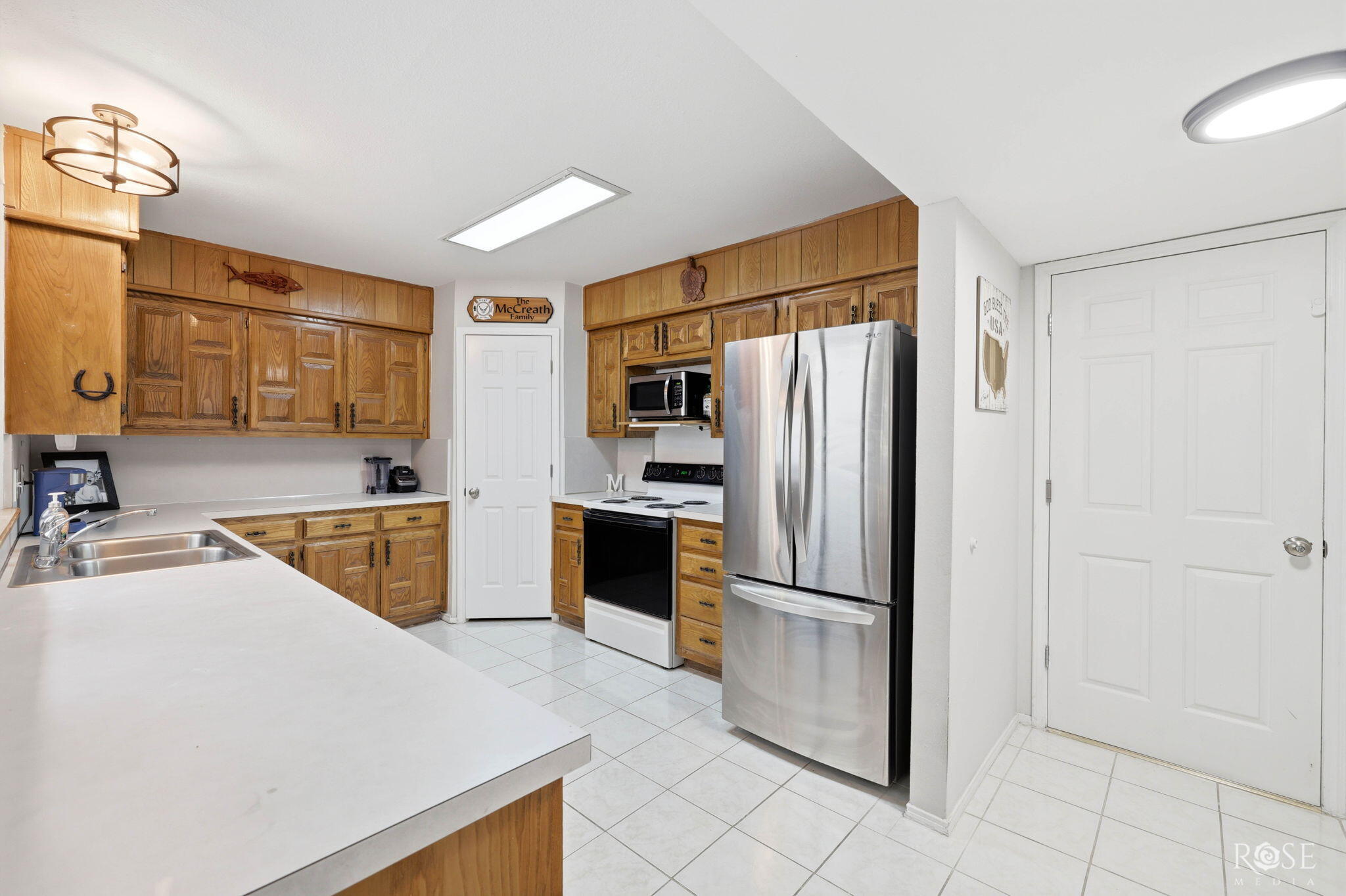 3717 High Meadow Drive Property Photo 13