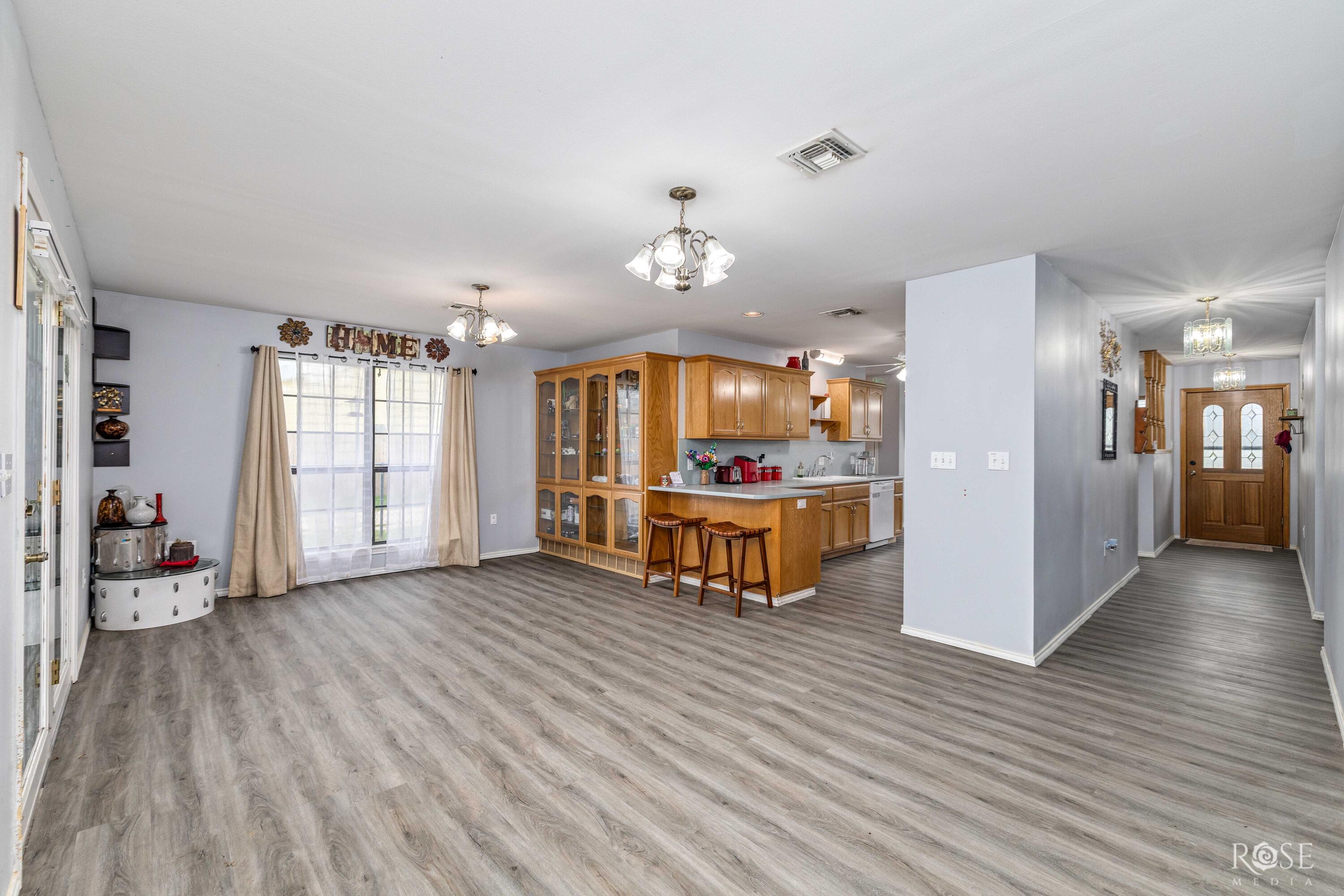 57 W 34th Street Property Photo 10