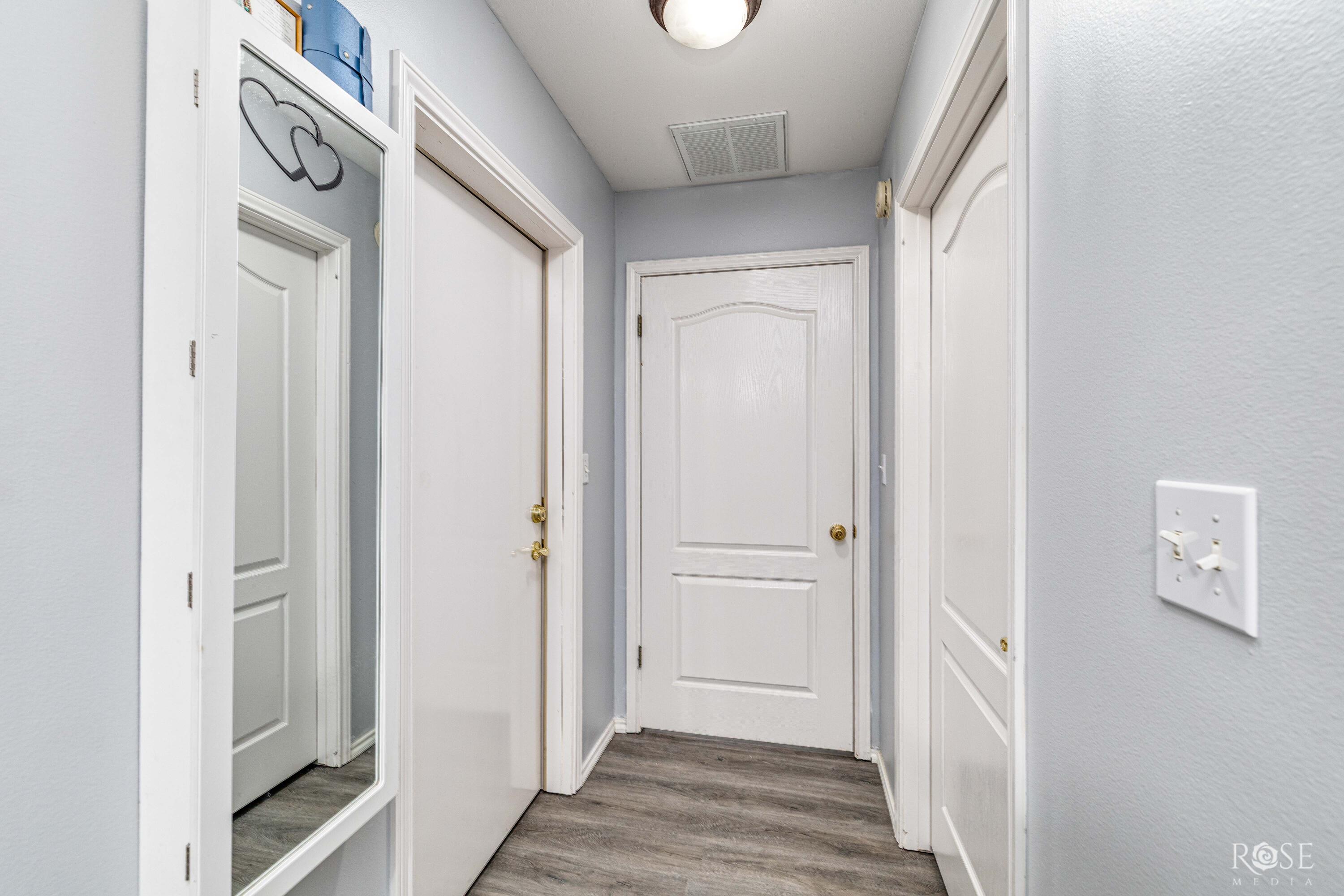 57 W 34th Street Property Photo 17