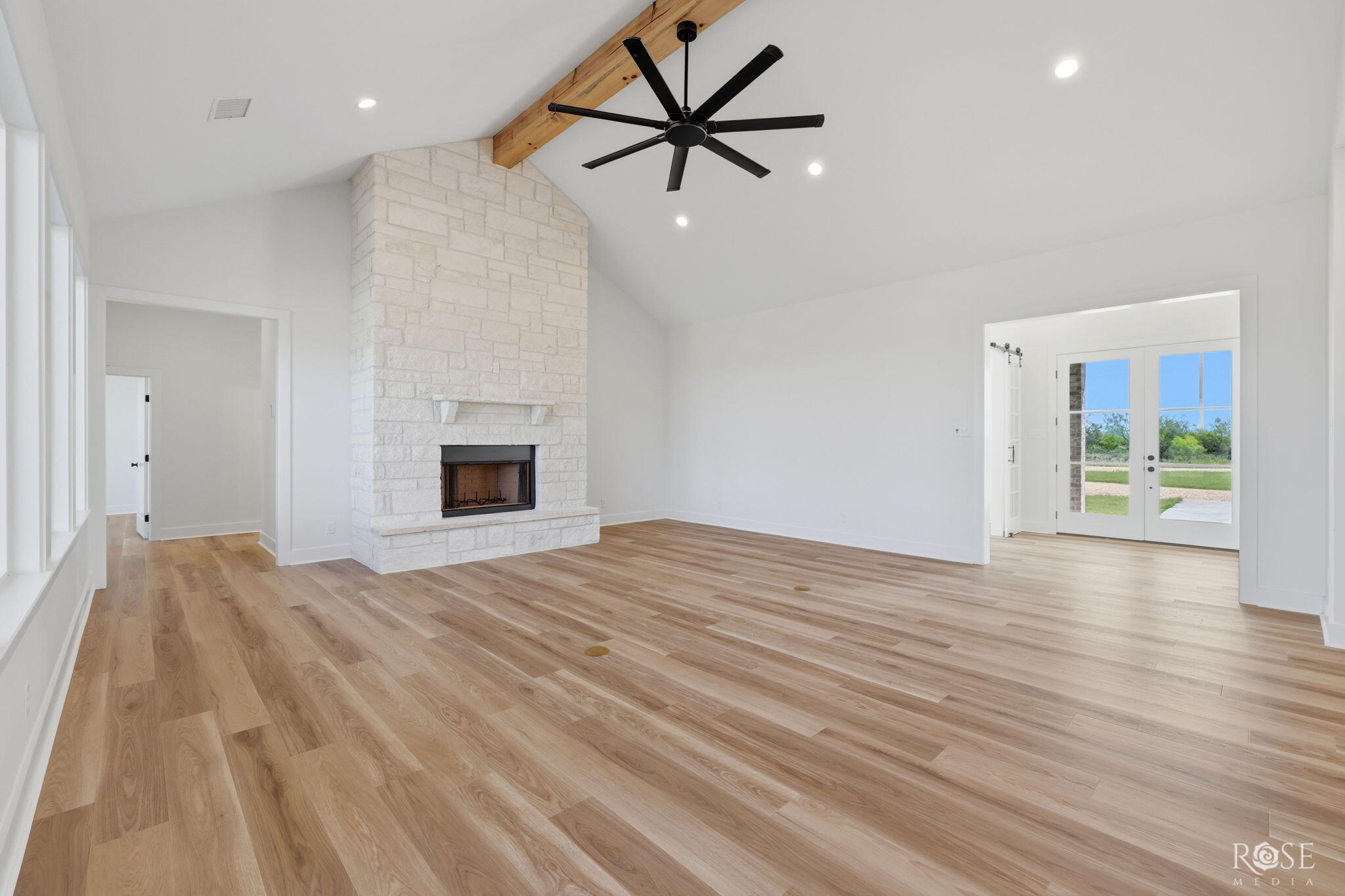 6820 Eugene Trail Property Photo 14