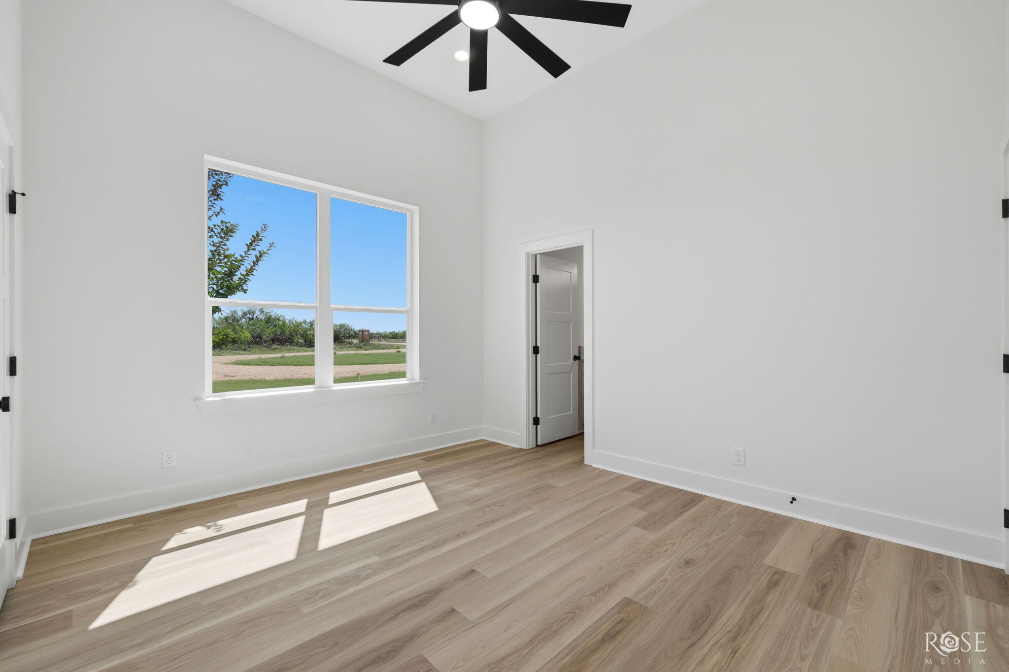6820 Eugene Trail Property Photo 45