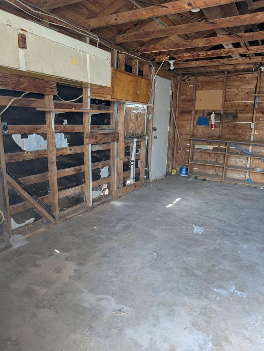 1409 S Van Buren Street Property Photo 7