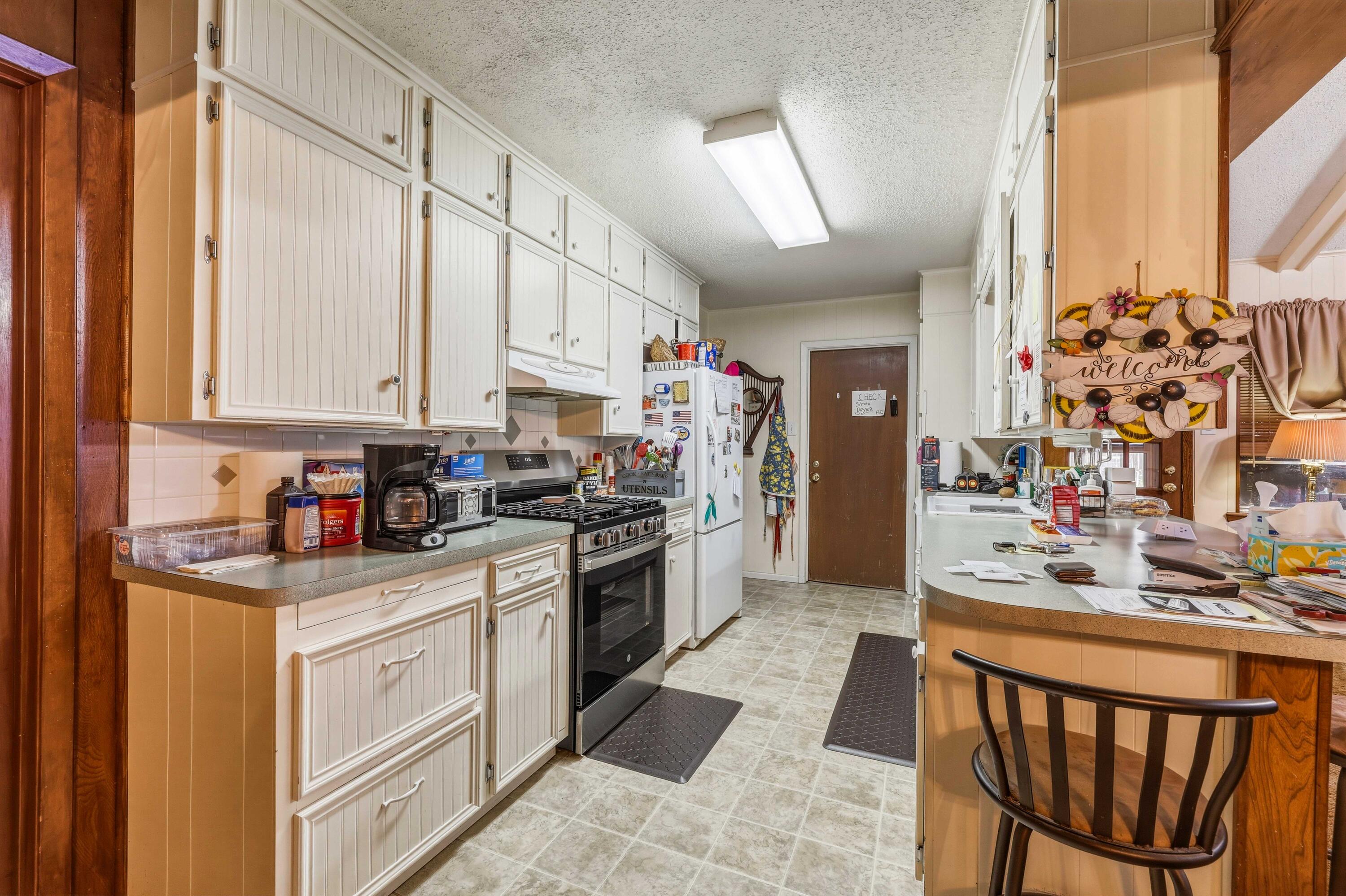 2814 Canyon Creek Drive Property Photo 9