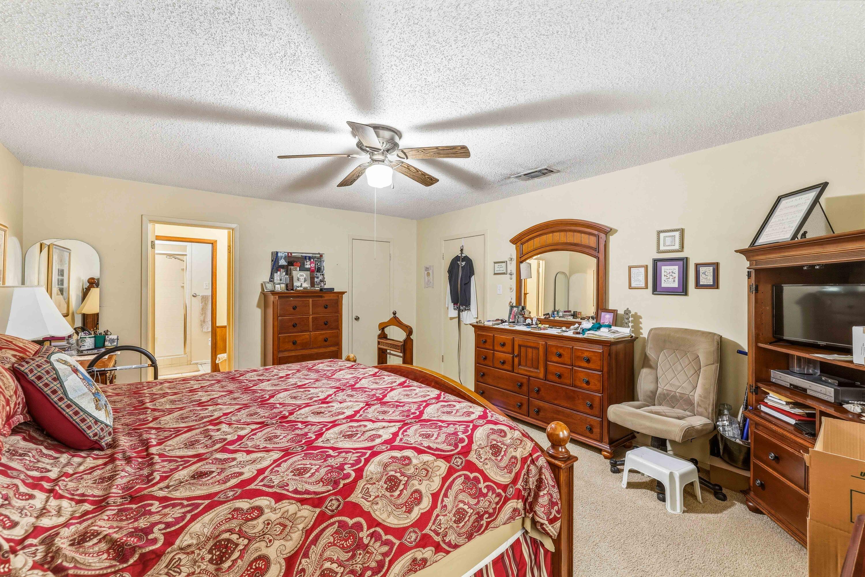 2814 Canyon Creek Drive Property Photo 11