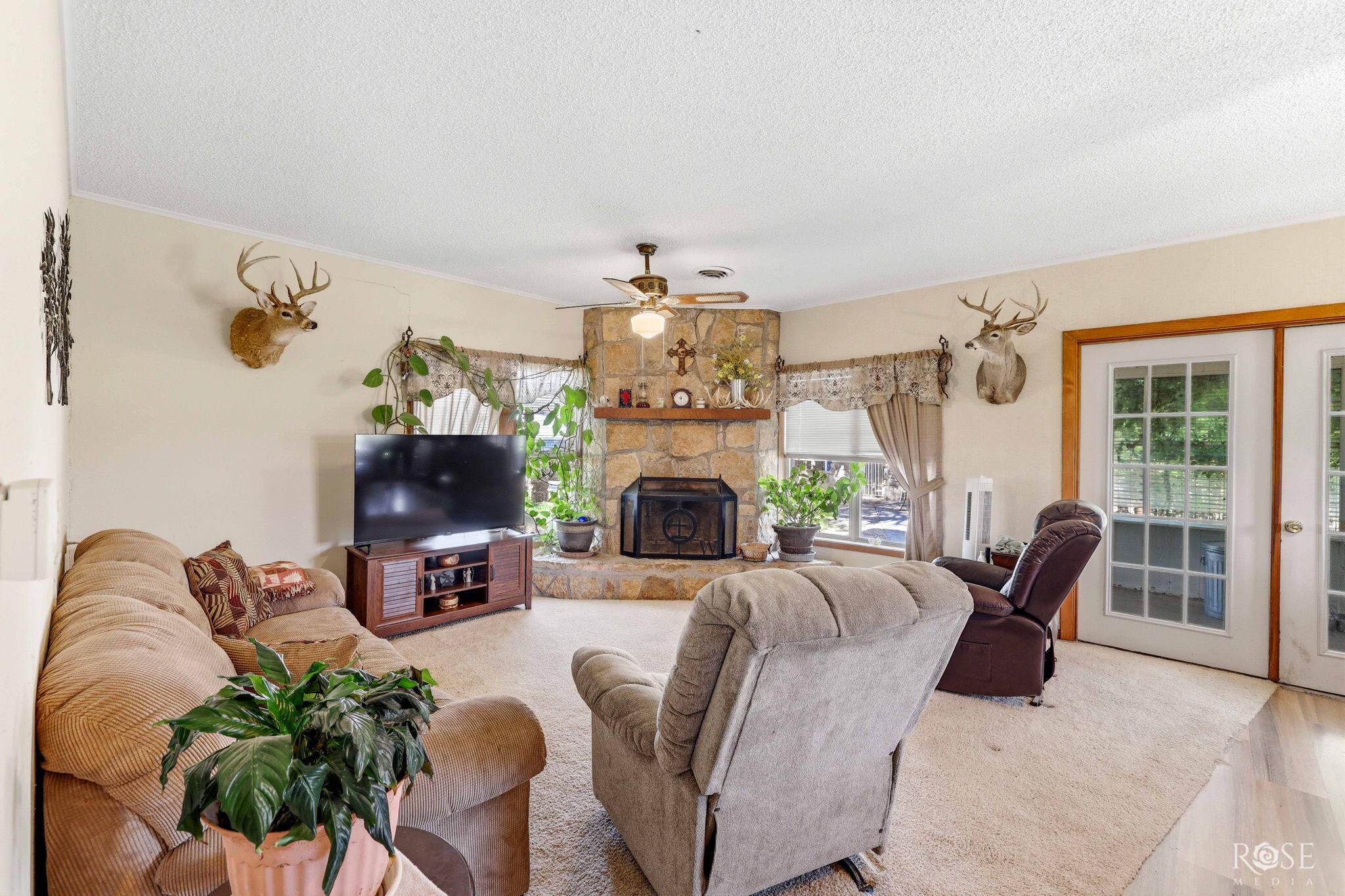 1302 County Road 459 Property Photo 9