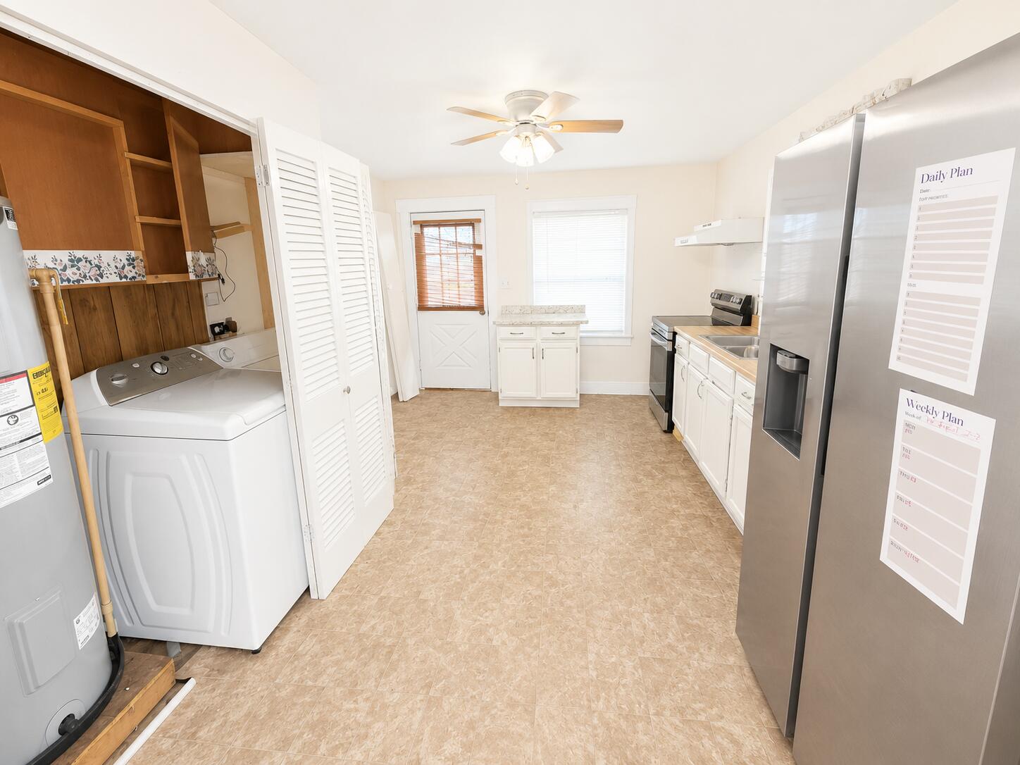 1635 Preusser Street Property Photo 4