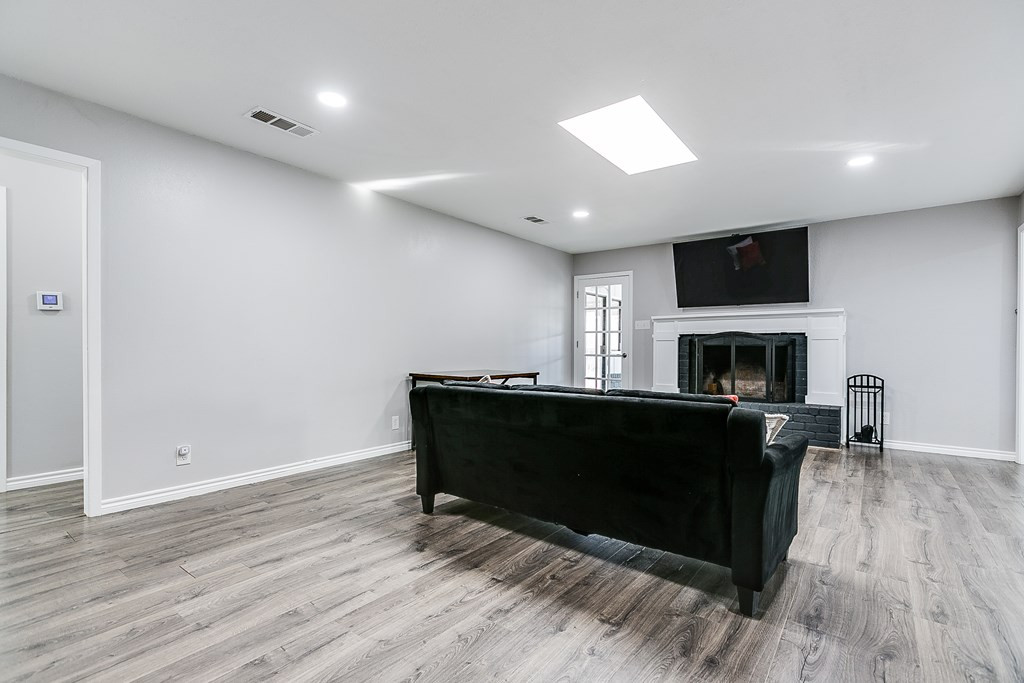 321 Kennedy Street Property Photo 11