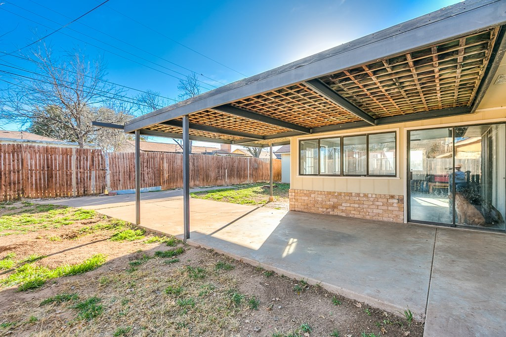 321 Kennedy Street Property Photo 31