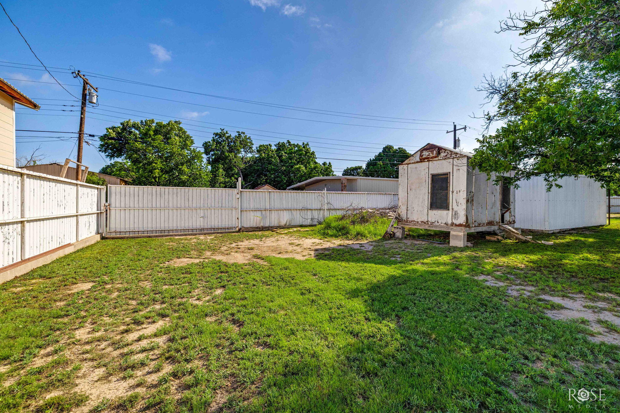 1009 E 8th Street Property Photo 36