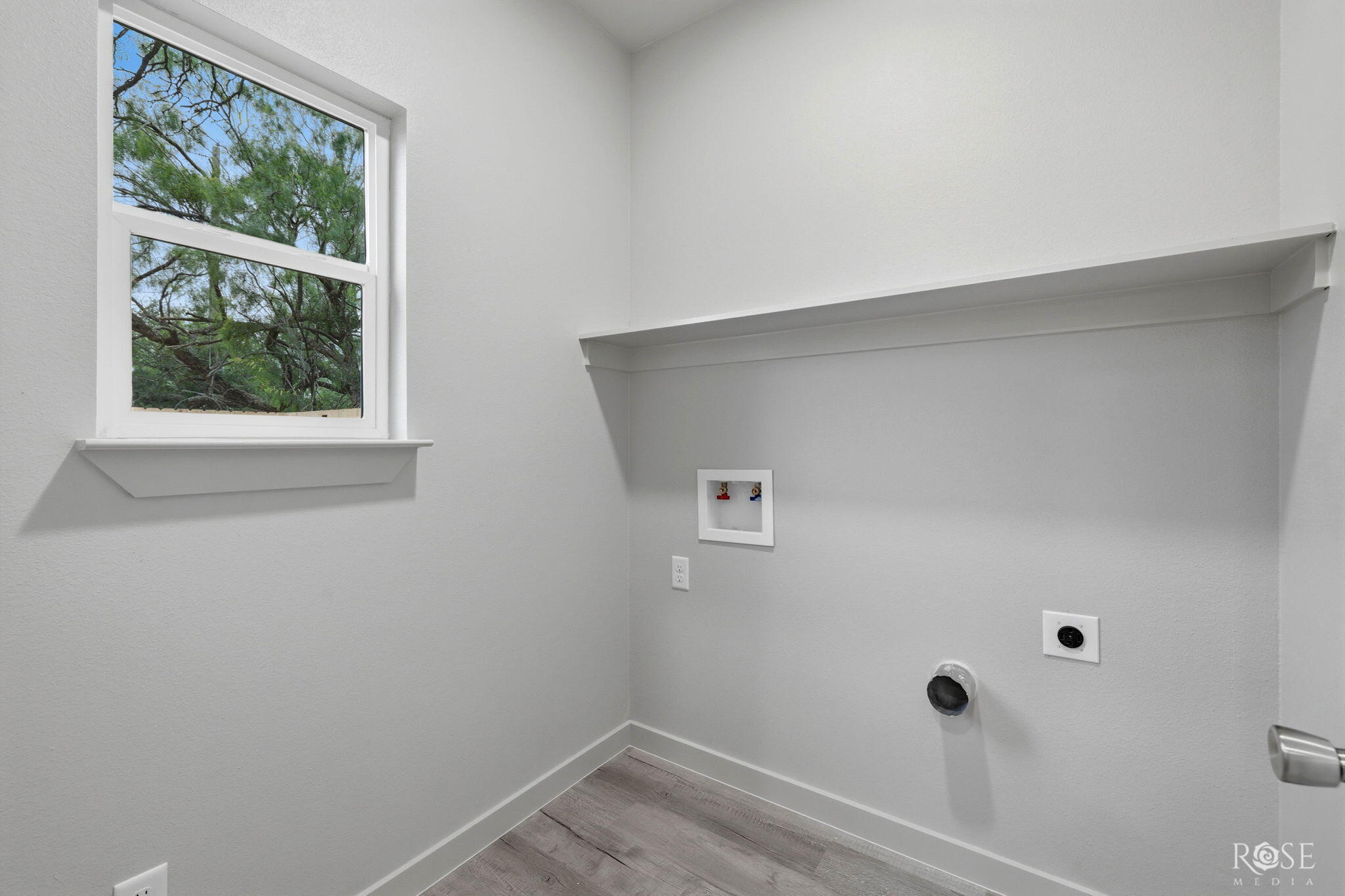 56 E 17th Street Property Photo 19