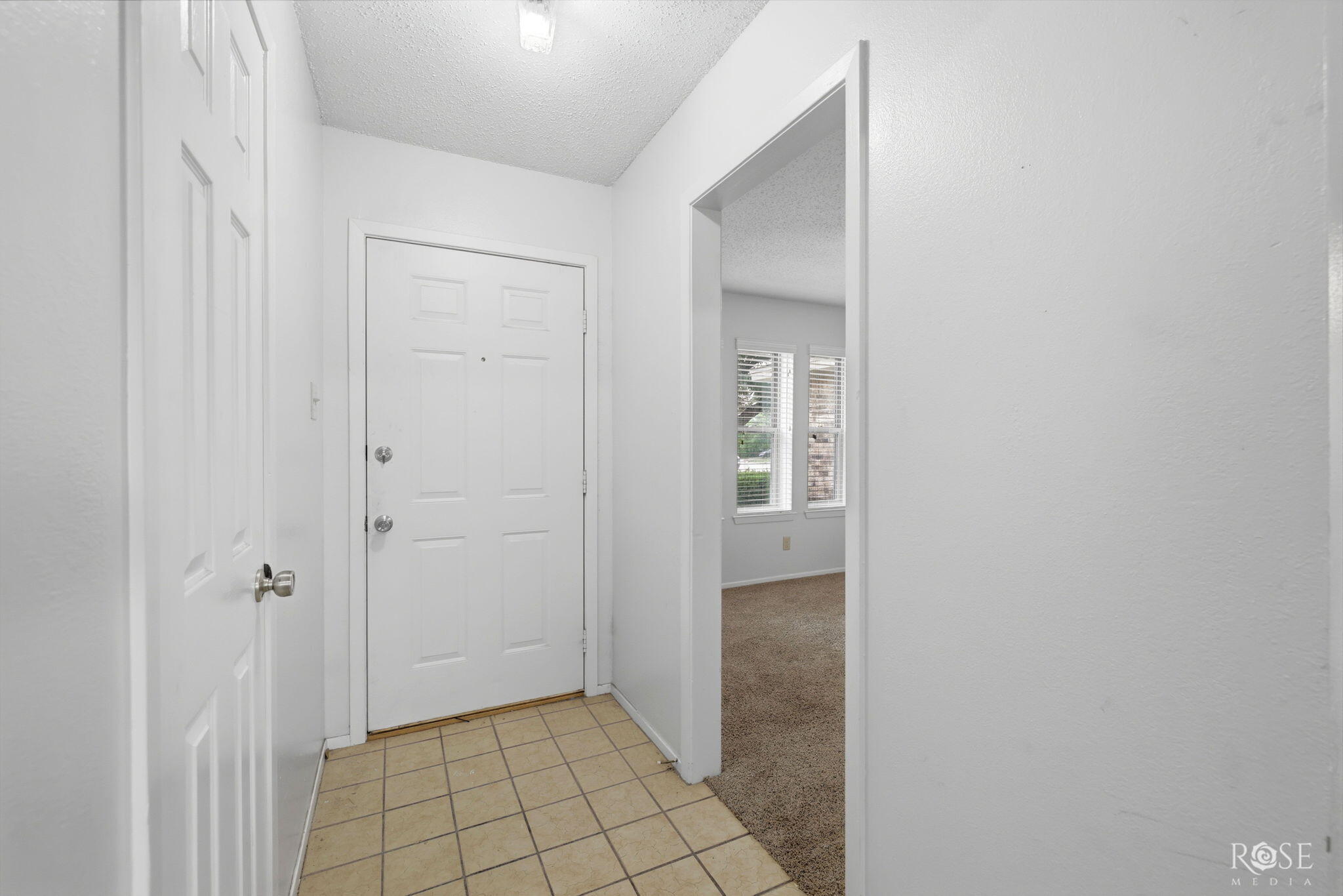 2709 Watson Street Property Photo 4
