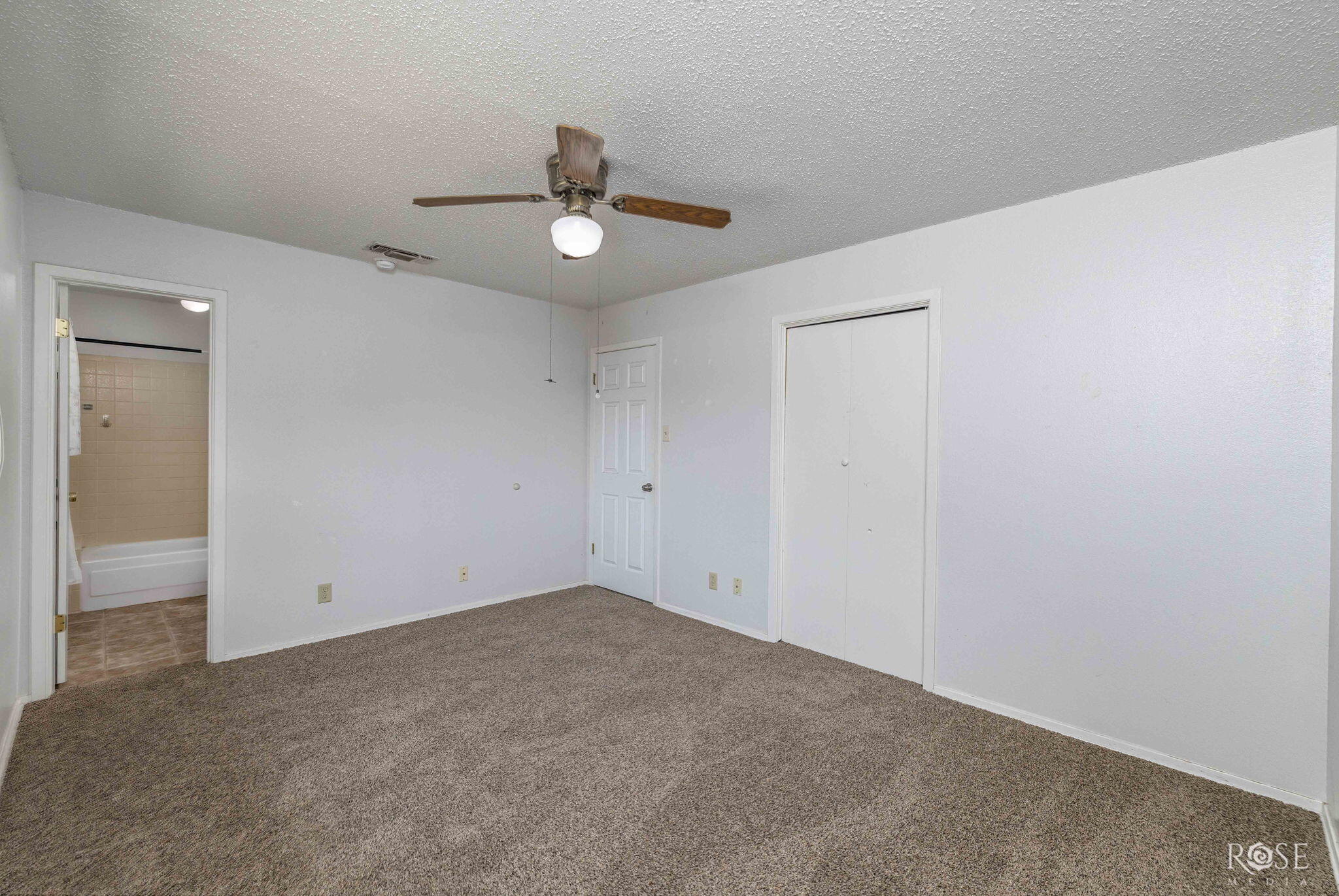 2709 Watson Street Property Photo 13