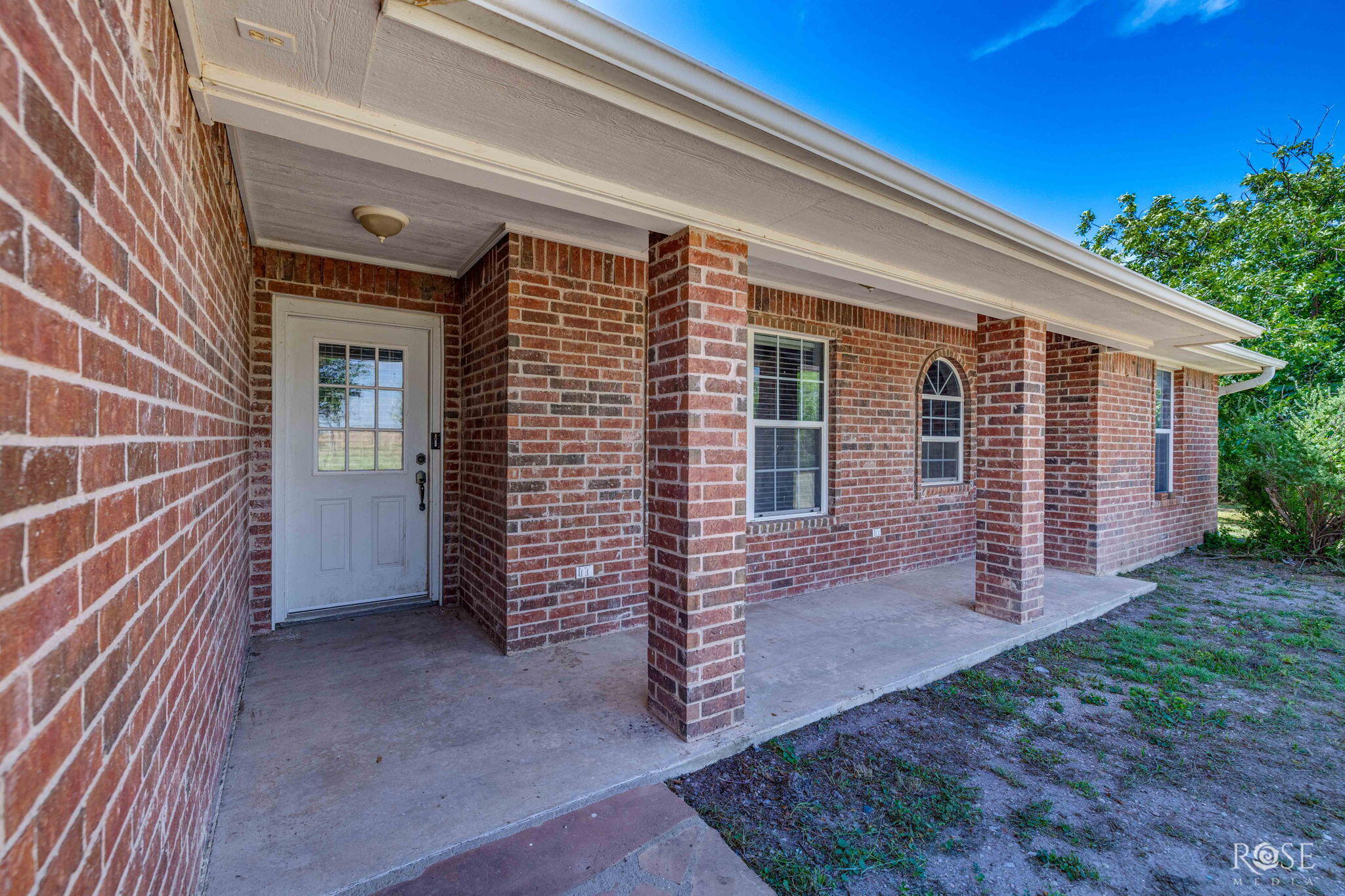 10717 Ballard Road Property Photo 6