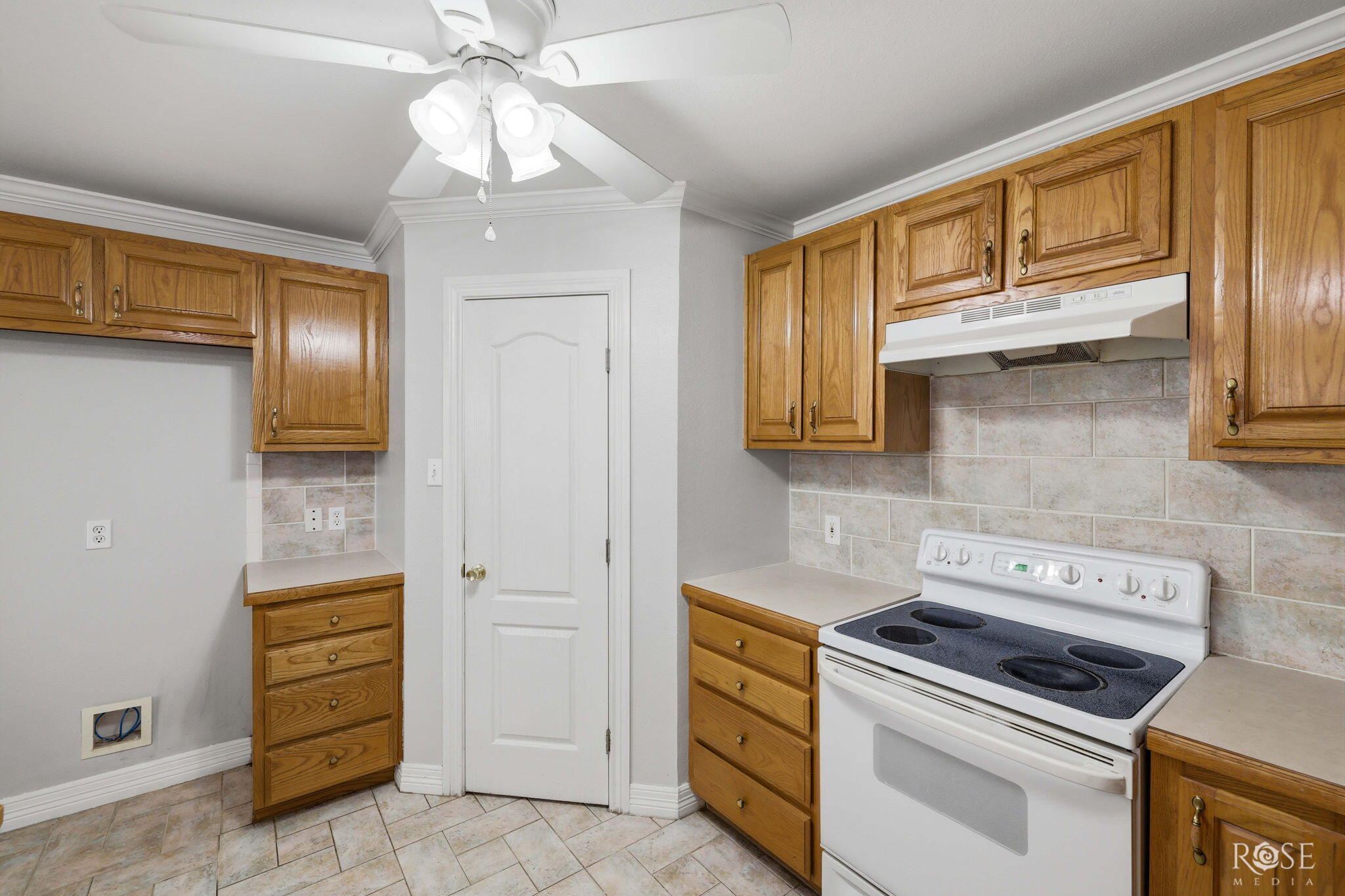 10717 Ballard Road Property Photo 15
