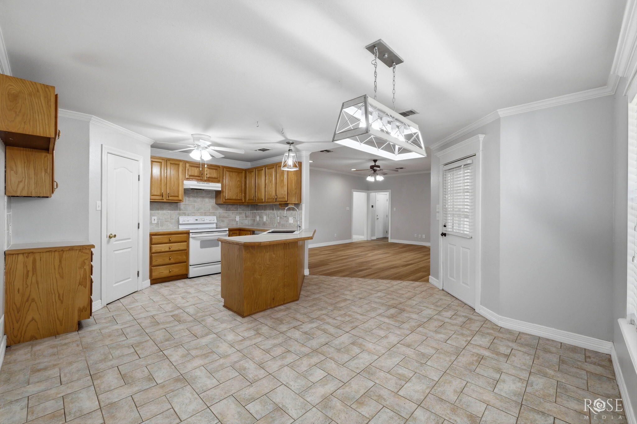 10717 Ballard Road Property Photo 17