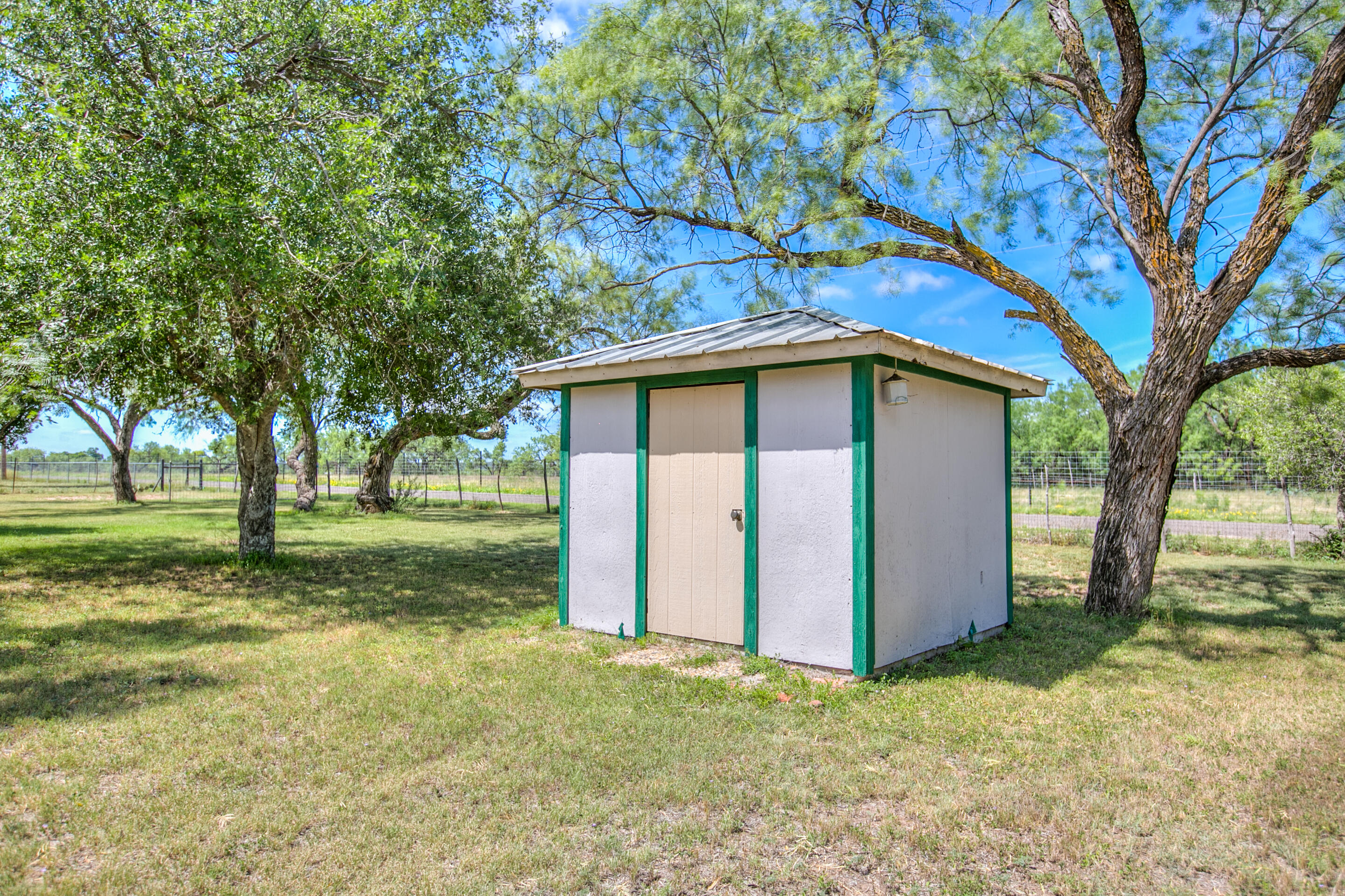 16101 Fitzgerald Drive Property Photo 26