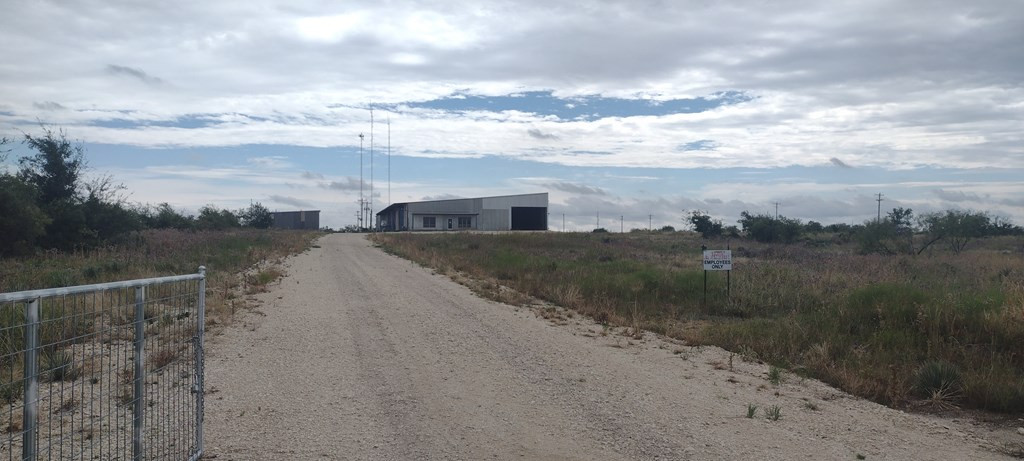 10 Industrial Boulevard Property Photo 25