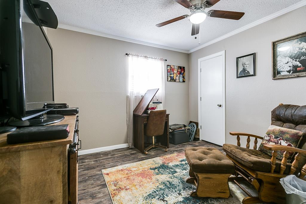 4134 Hawk Avenue Property Photo 21