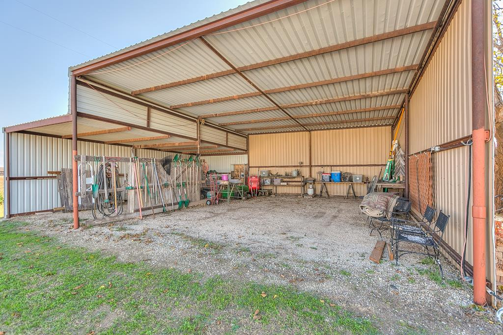 4134 Hawk Avenue Property Photo 28