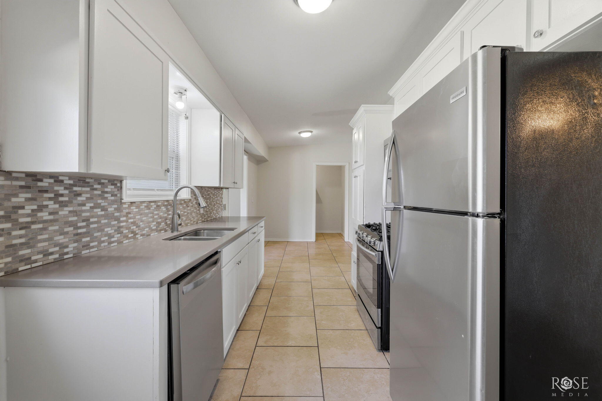 2105 S A & M Avenue Property Photo 9