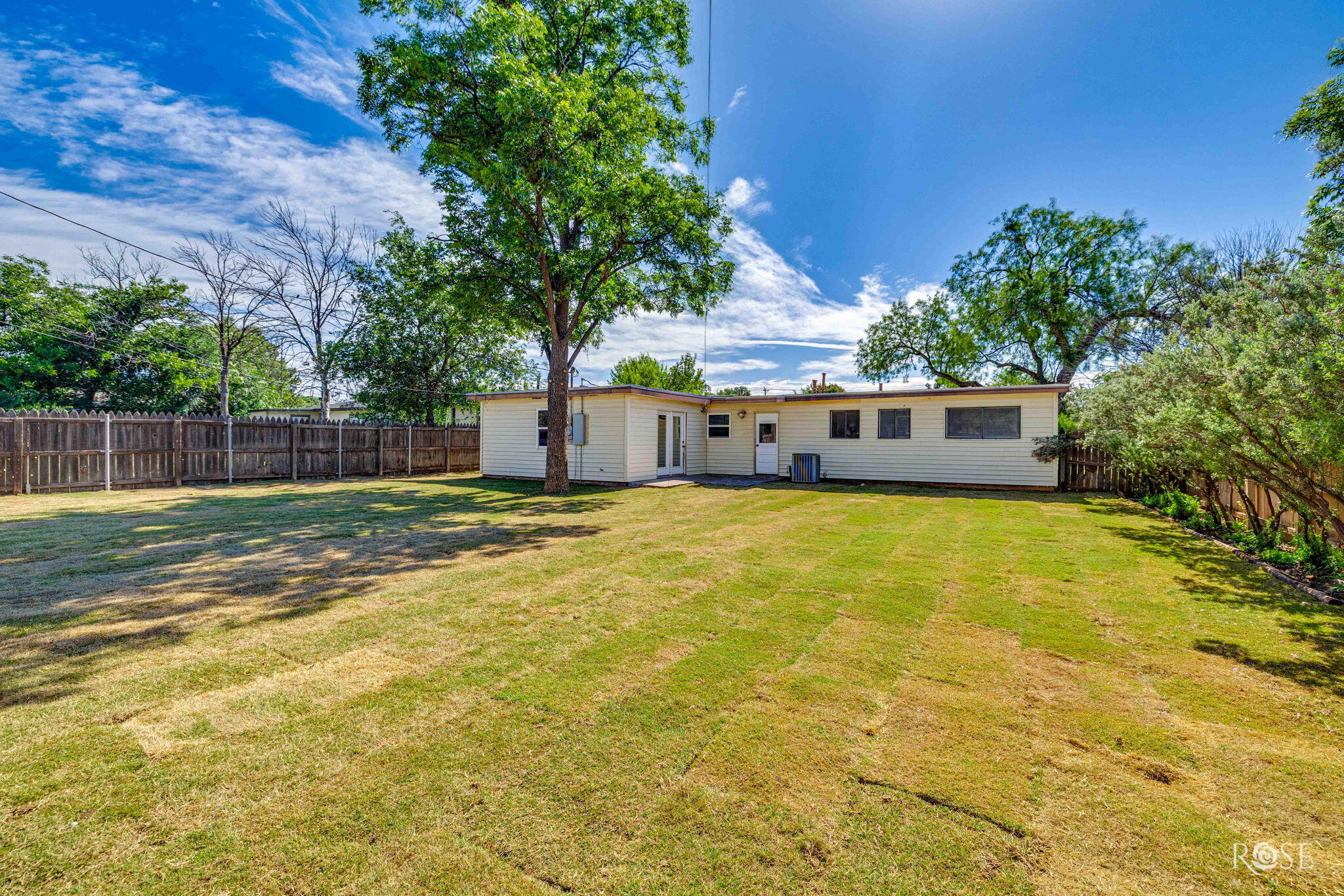 2105 S A & M Avenue Property Photo 23