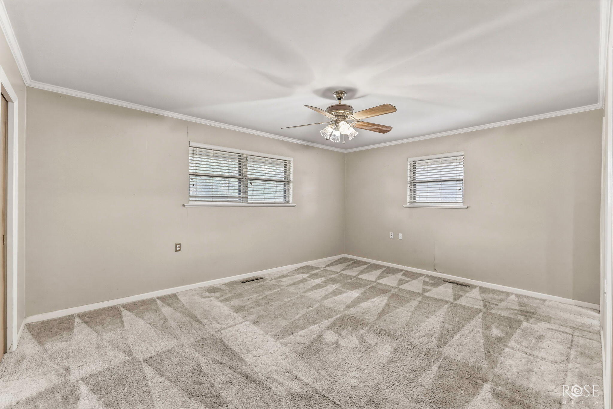 2504 Douglas Drive Property Photo 15