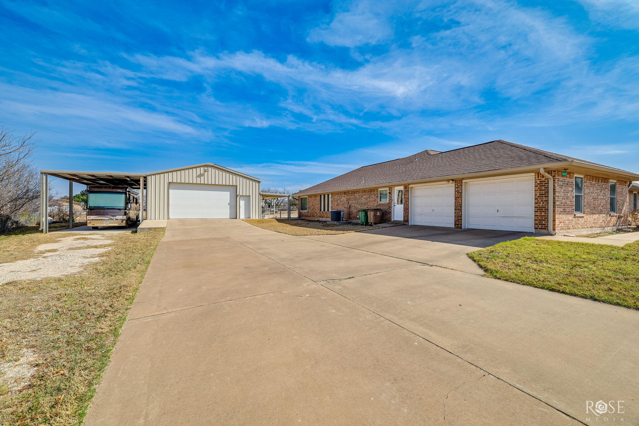 109 Bagpipe Road Property Photo 2