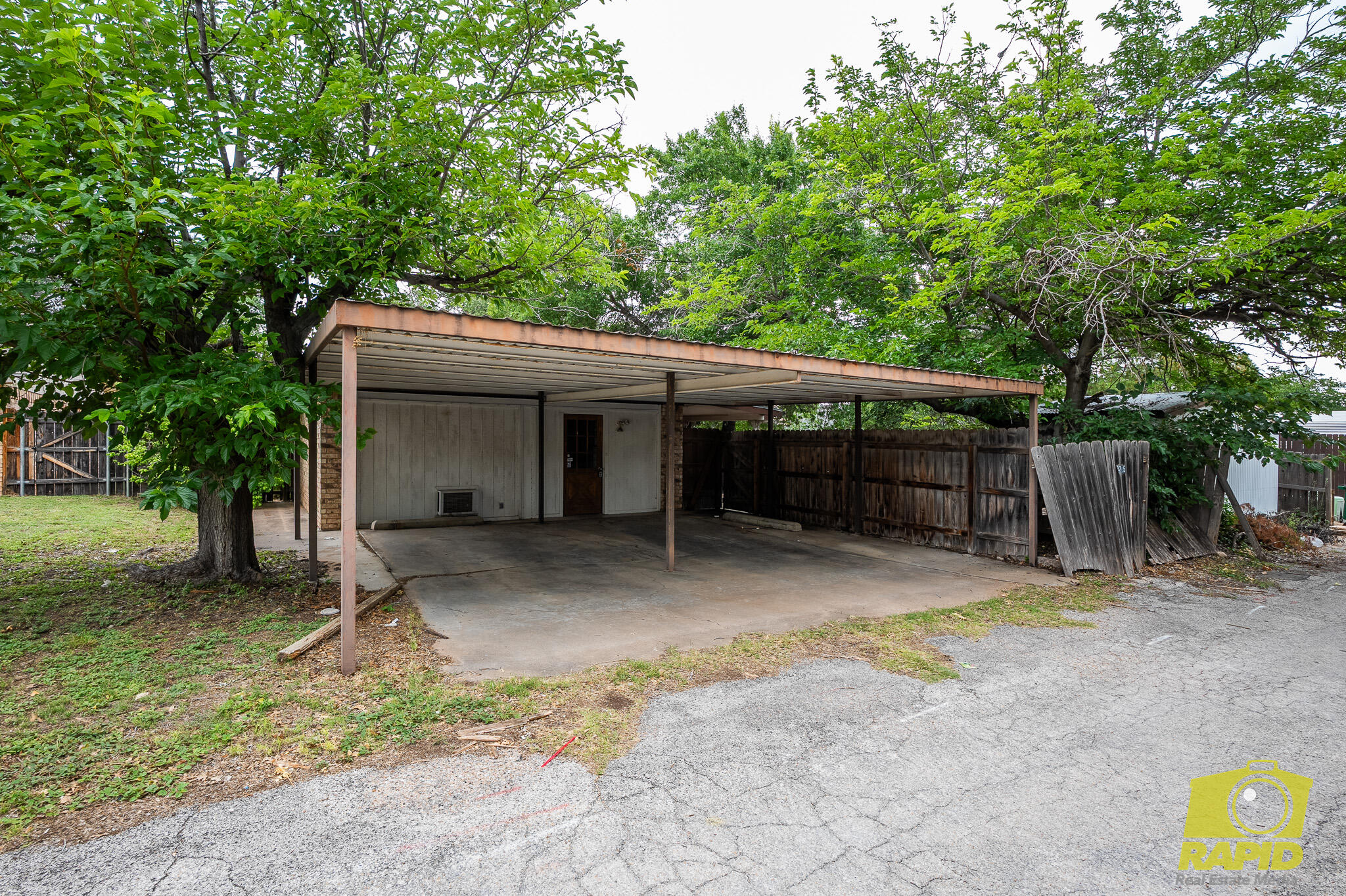3205 Southland Boulevard Property Photo 28