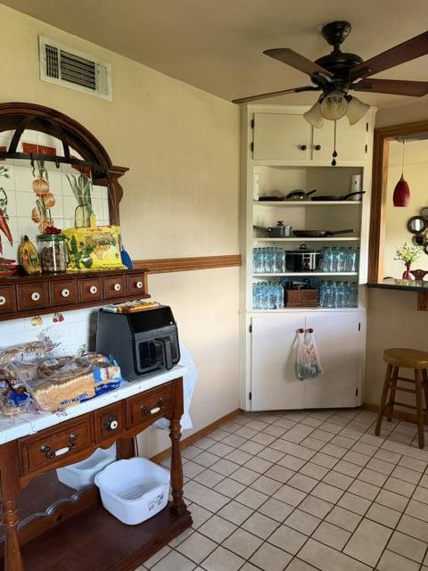 2658 Colorado Avenue Property Photo 6