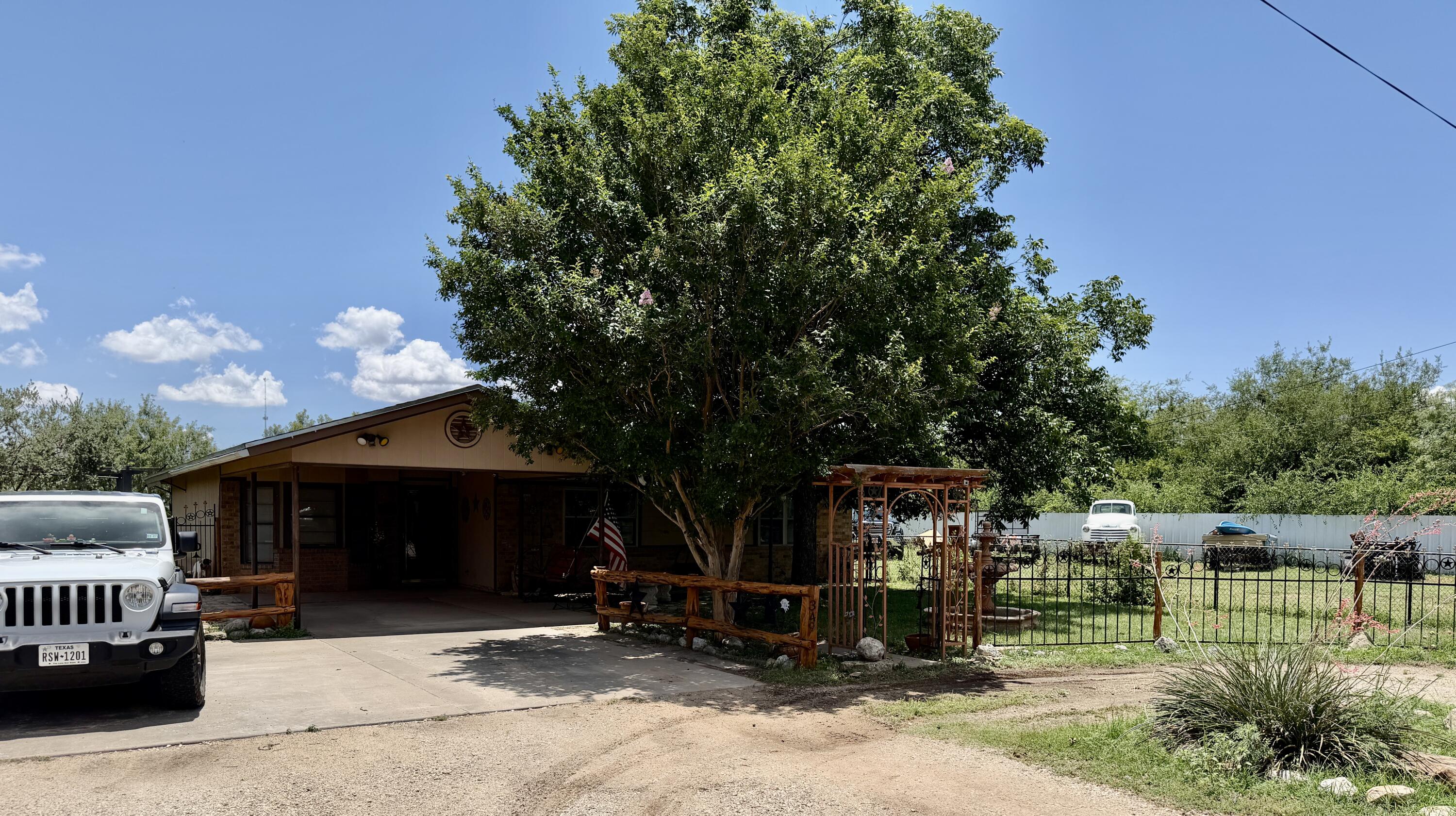349 W 34th Street